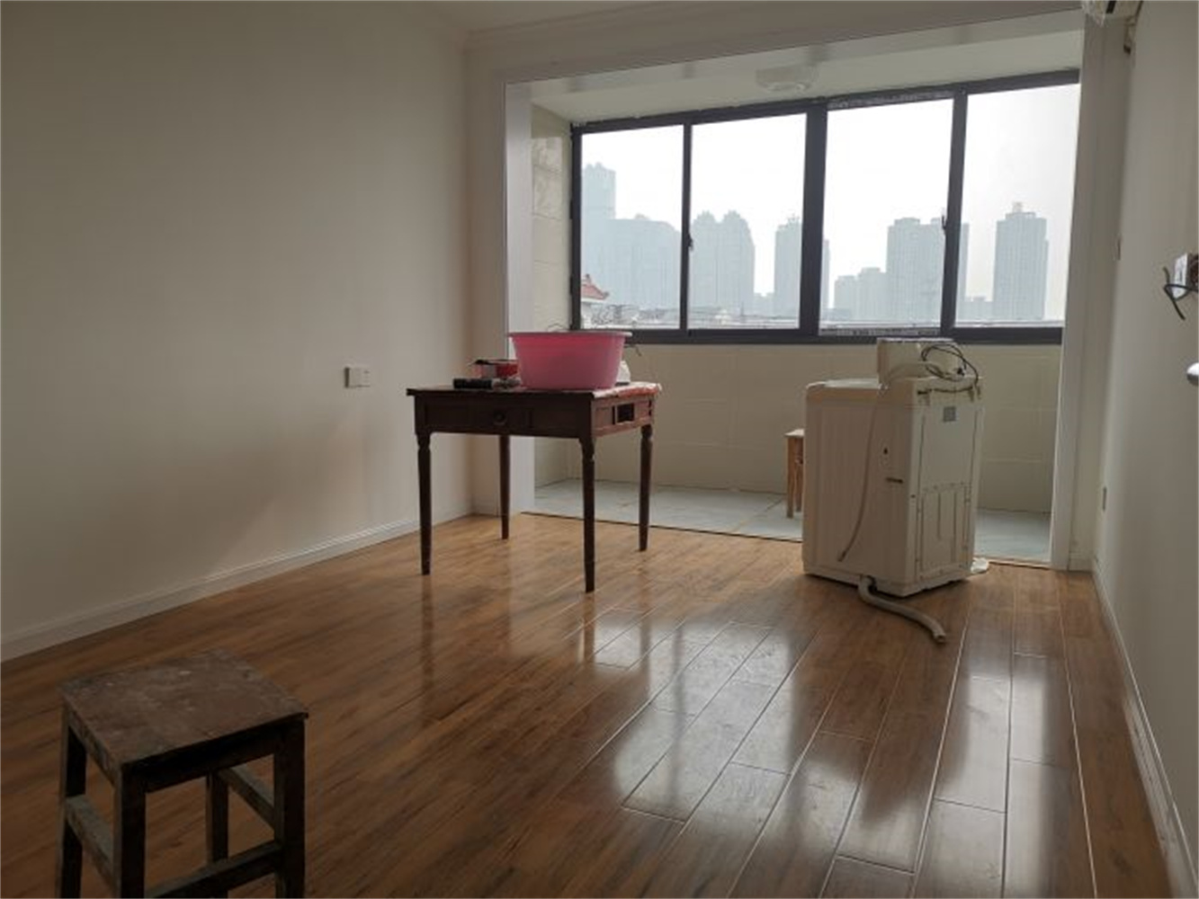 易家桥新村 2室1厅1卫 60m&sup2;