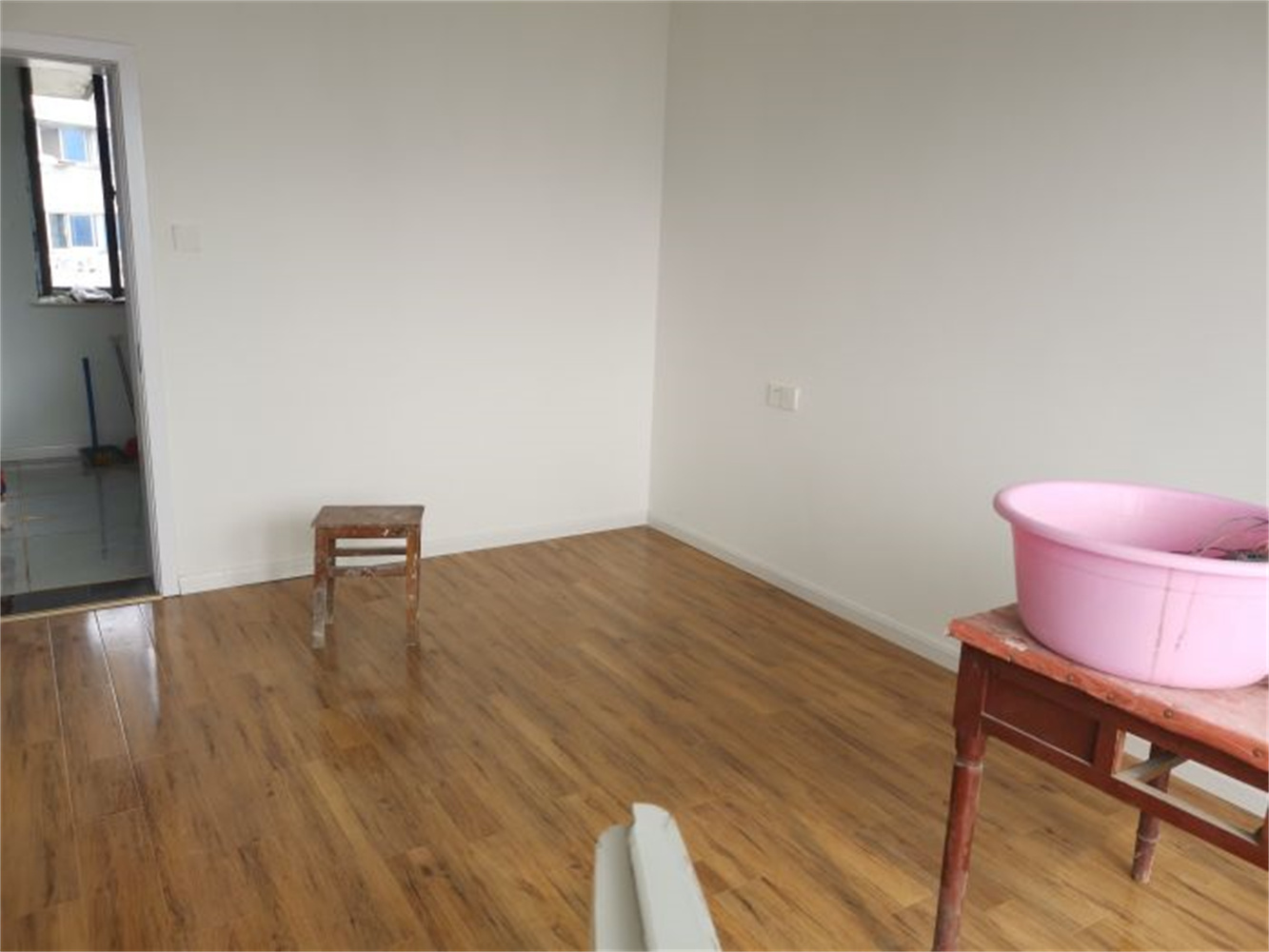 易家桥新村 2室1厅1卫 60m&sup2;