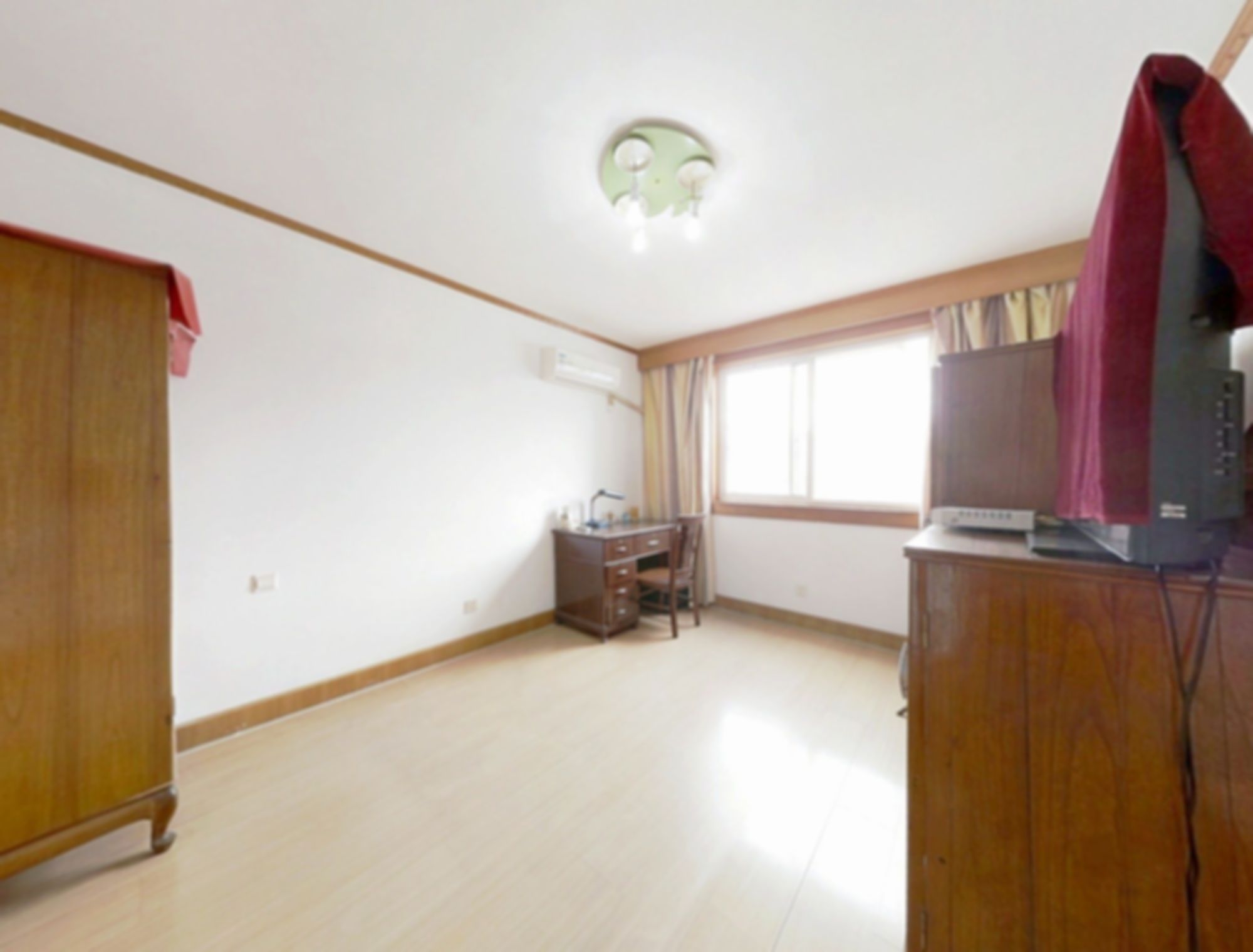 森大蒂花苑北区 5室2厅2卫 150m&sup2;