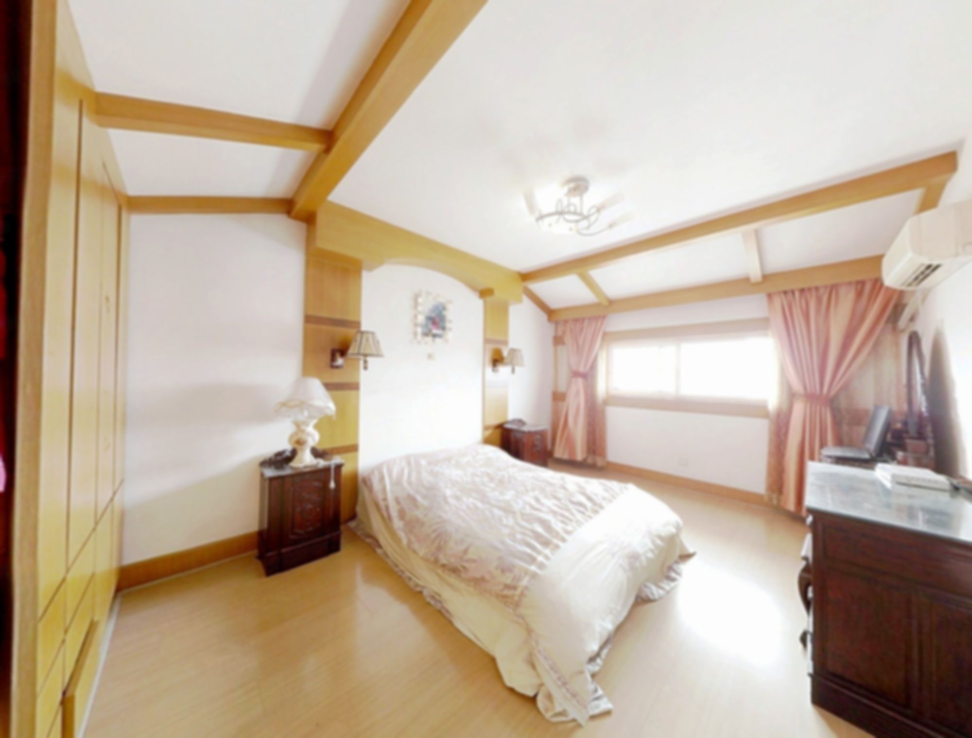 森大蒂花苑北区 5室2厅2卫 150m&sup2;