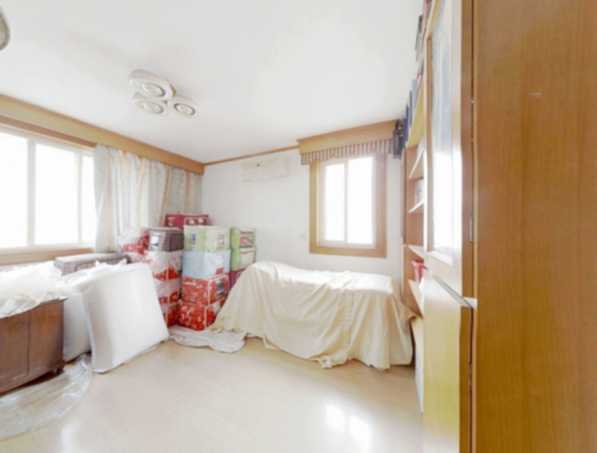森大蒂花苑北区 5室2厅2卫 150m&sup2;