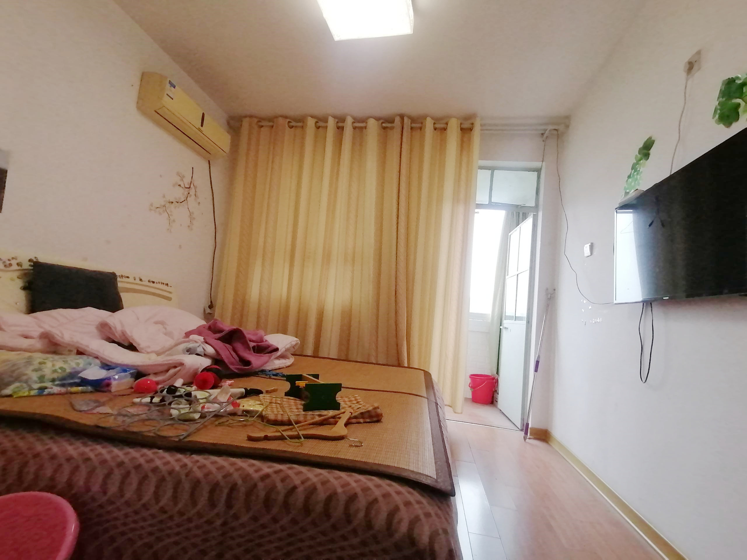 光明南村 3室1厅1卫 71.11m&sup2;