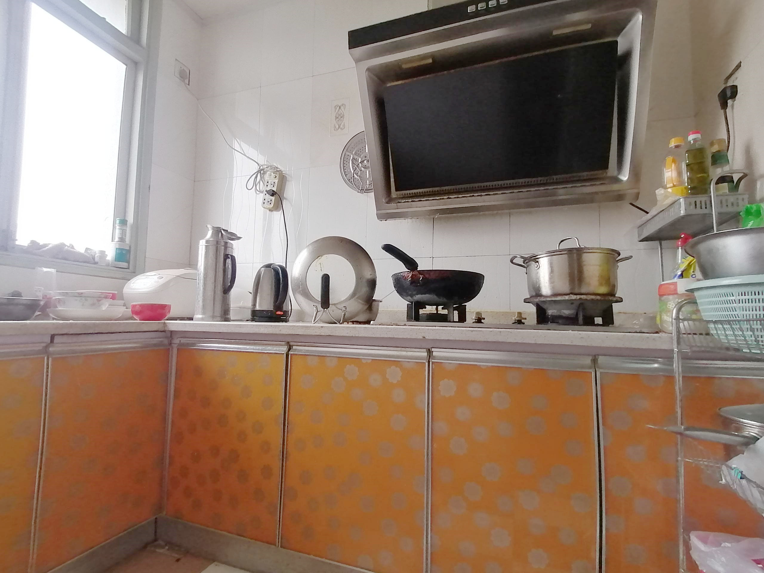 光明南村 3室1厅1卫 71.11m&sup2;