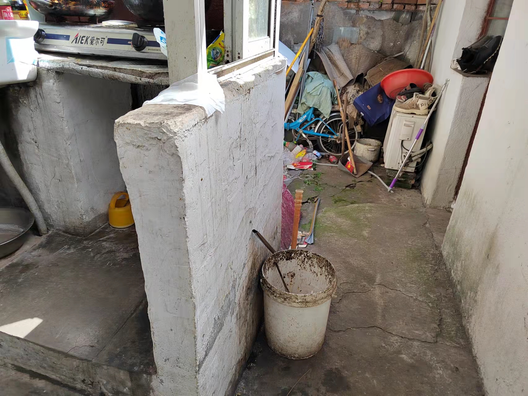 青年路新村 1室1厅1卫 39m&sup2;