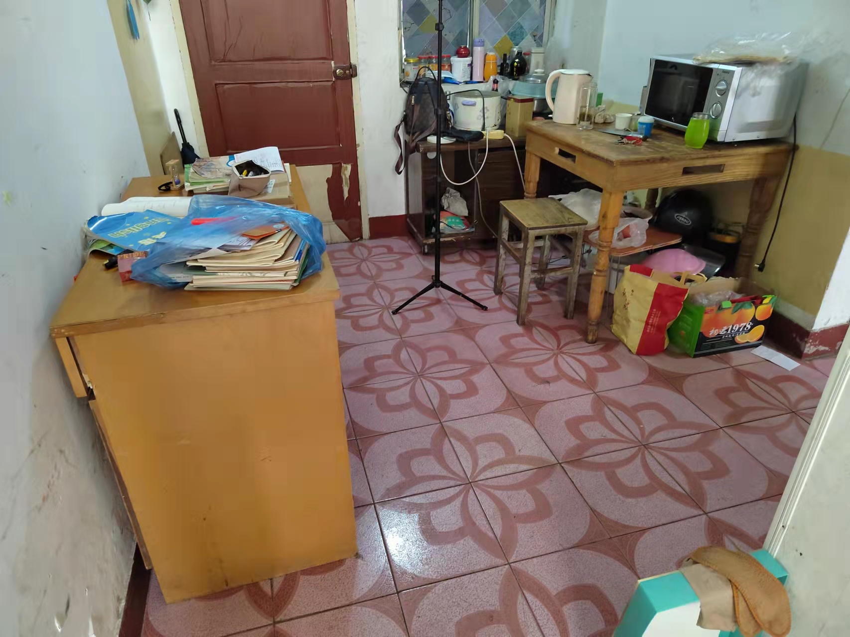 青年路新村 1室1厅1卫 39m&sup2;
