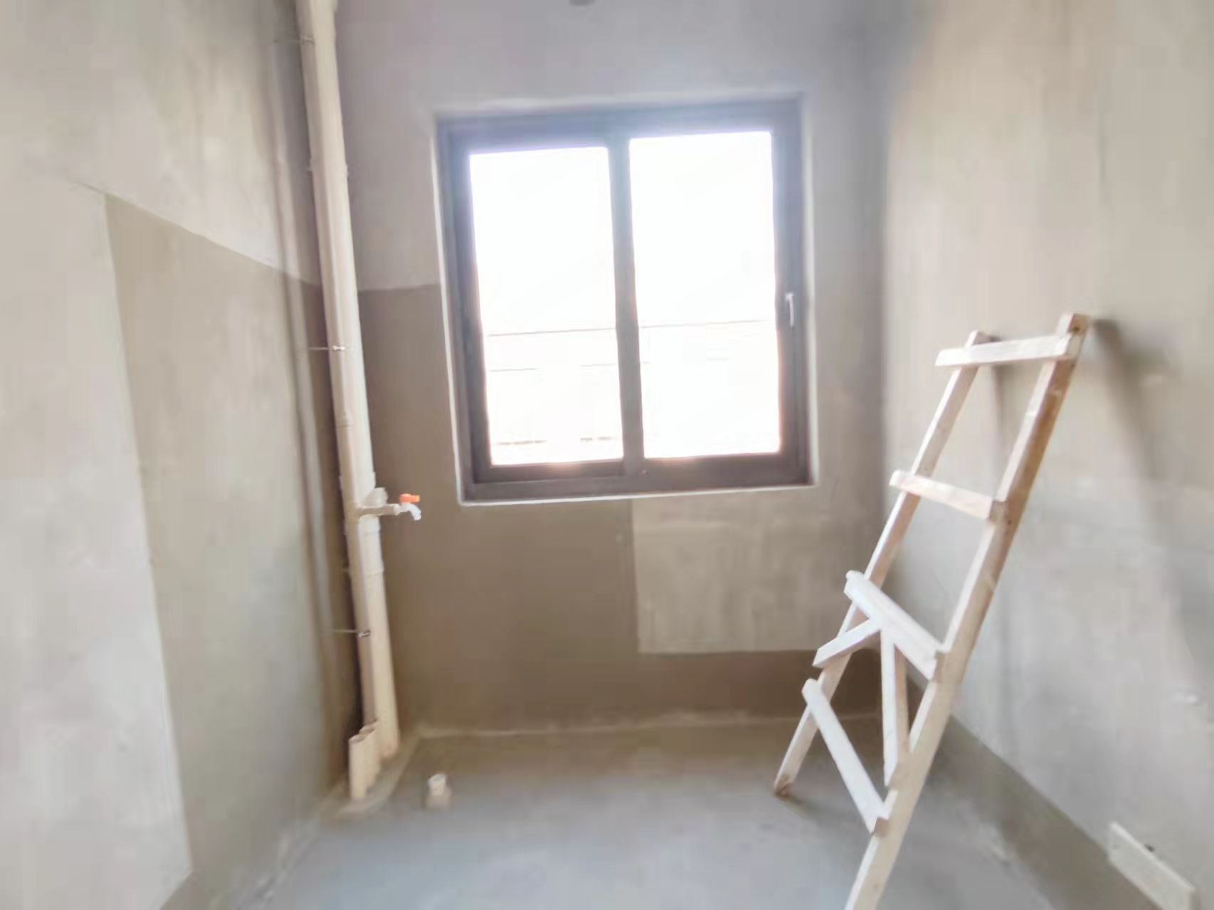 春风南岸东园 4室2厅2卫 204.27m&sup2;