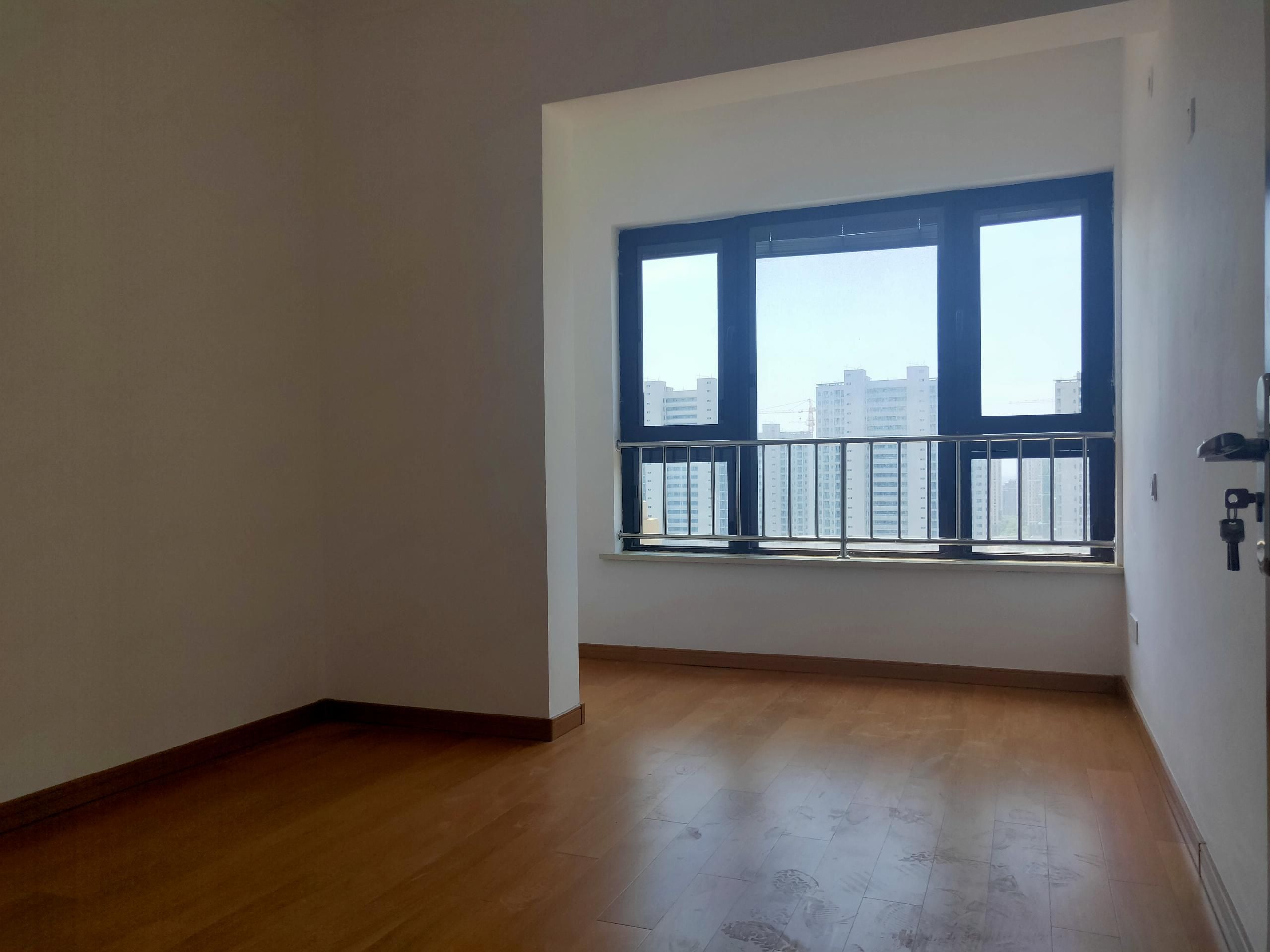 中兴兰溪荟 2室2厅1卫 102m&sup2;
