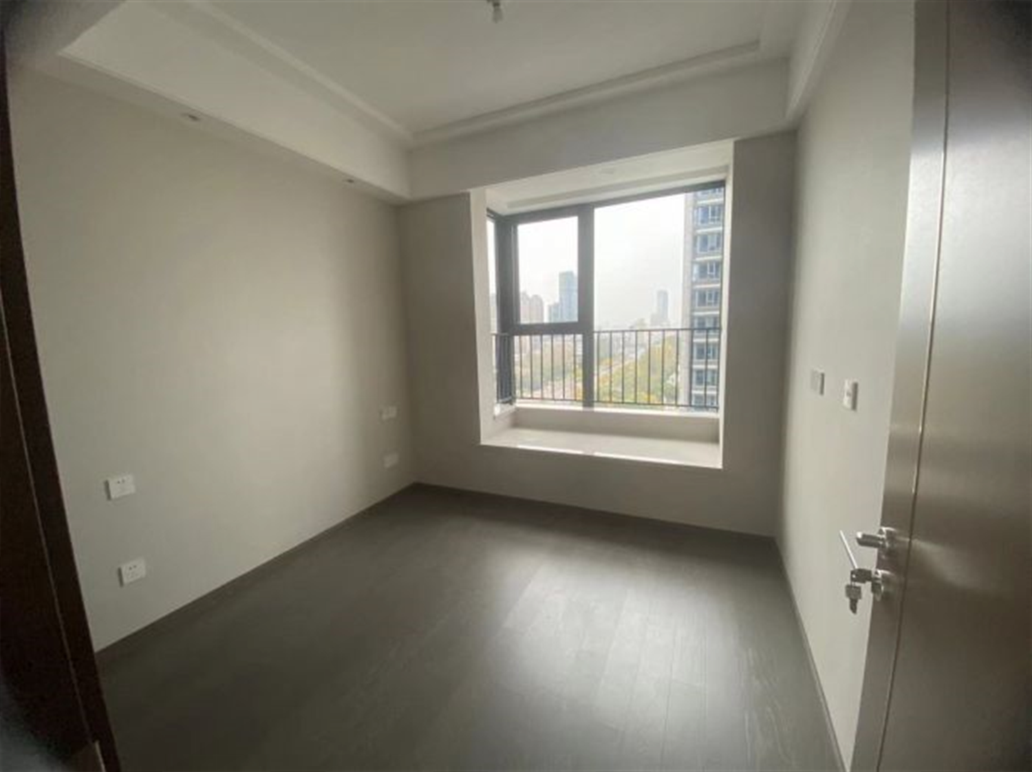 绿城&middot;晓风印月 3室2厅2卫 120m&sup2;