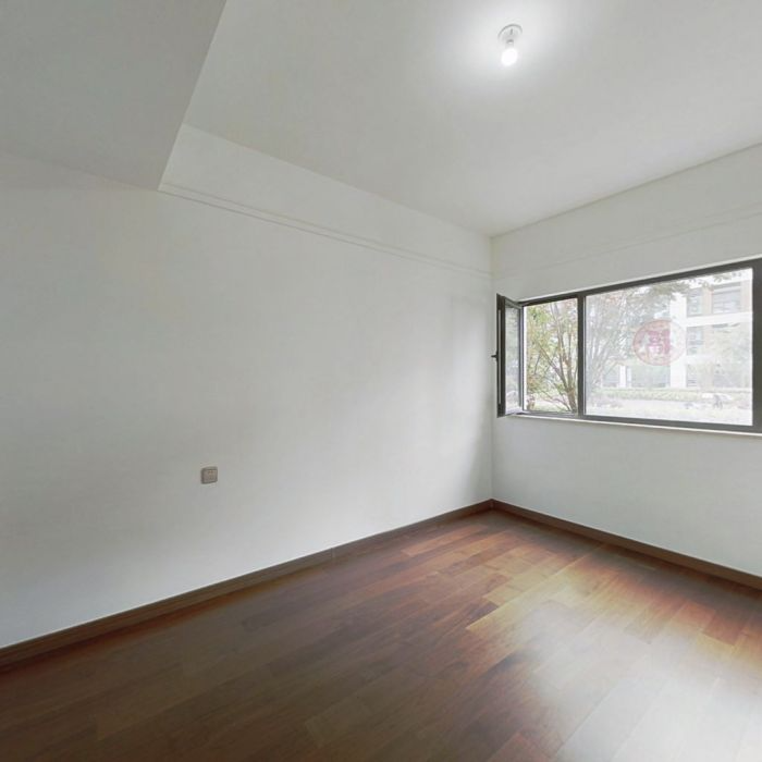 万科白鹭郡 3室2厅2卫 130.00m&sup2;