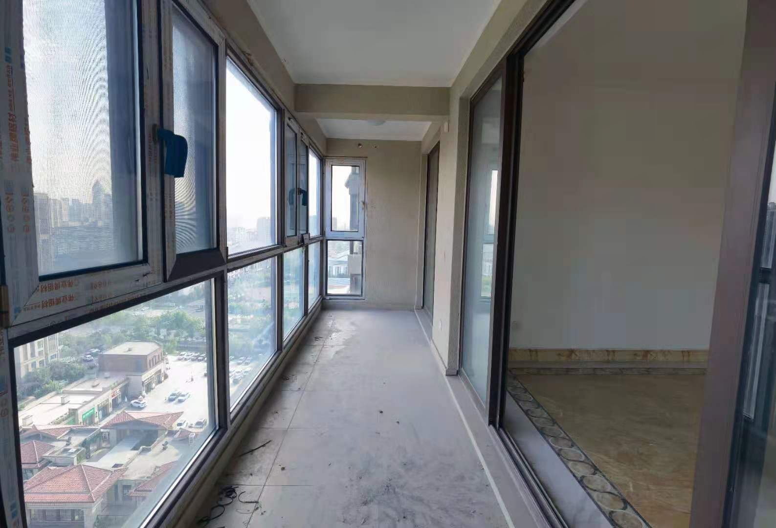 南通碧桂园翡翠华府 4室2厅2卫 144m&sup2;