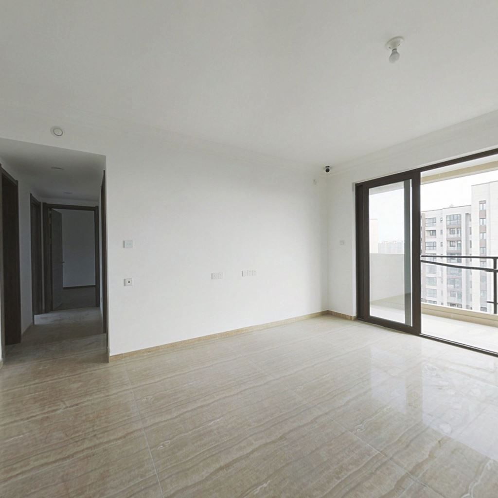 碧桂园时代悦城 4室2厅2卫 142m&sup2;