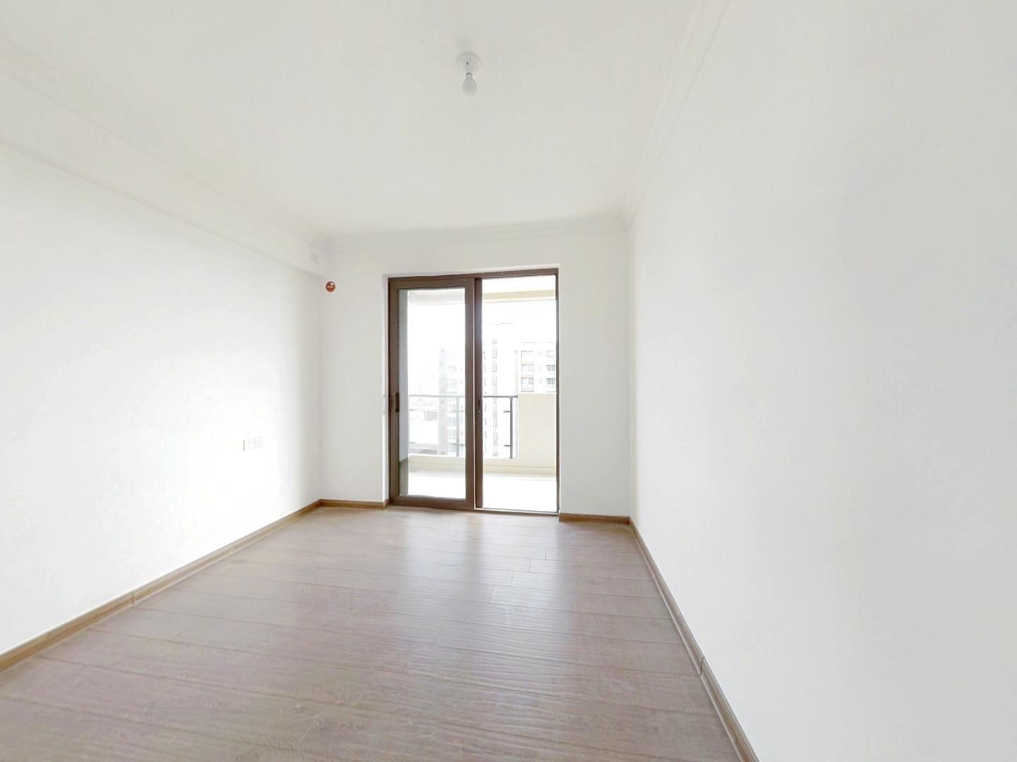 碧桂园时代悦城 4室2厅2卫 142m&sup2;