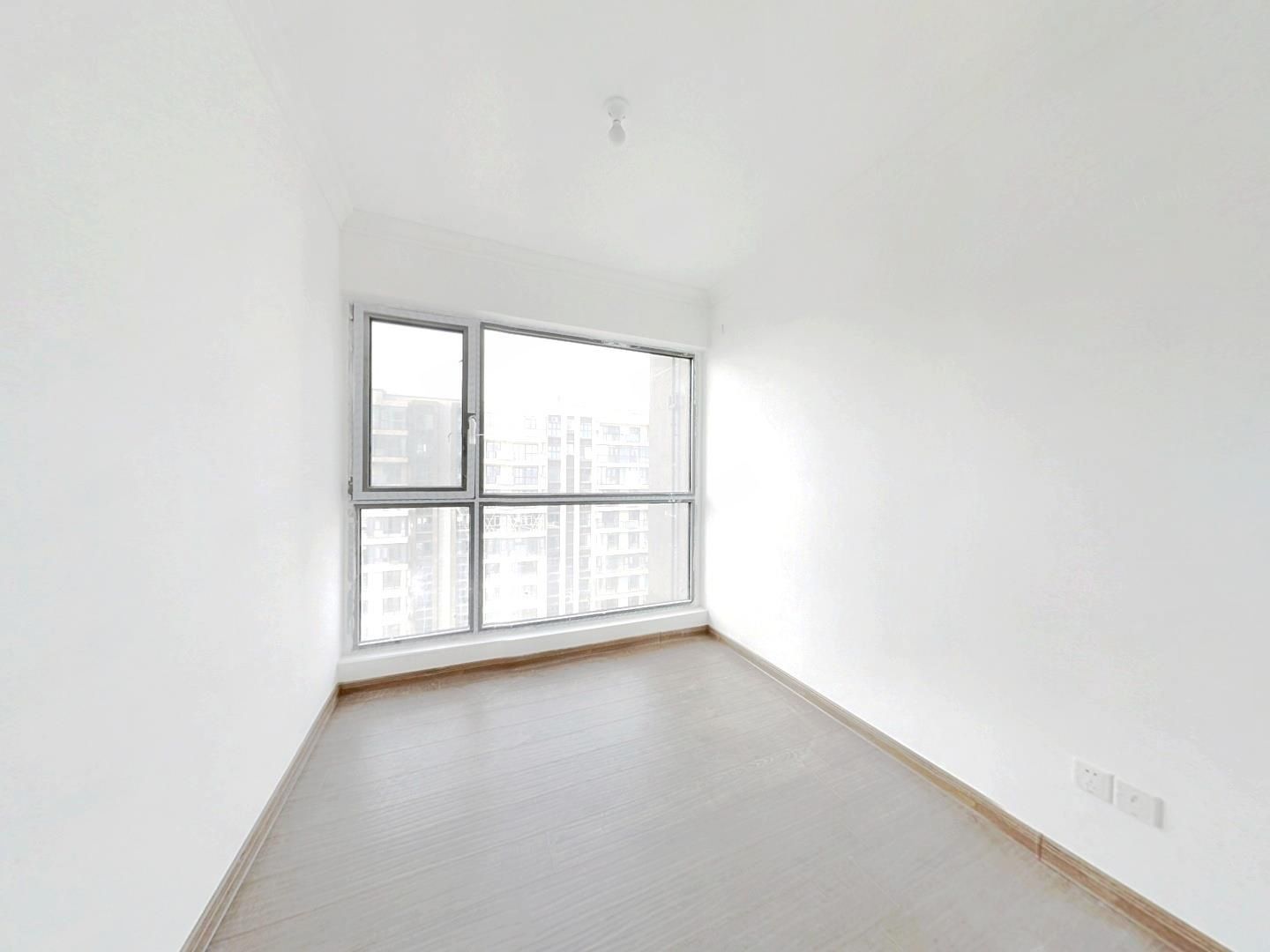 碧桂园时代悦城 4室2厅2卫 142m&sup2;