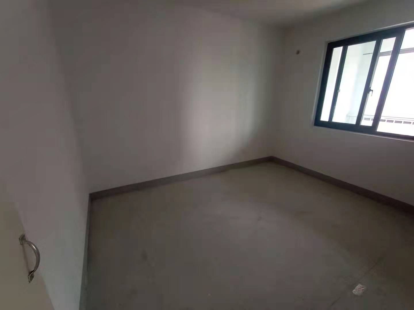 光明嘉苑 3室2厅1卫 110m&sup2;