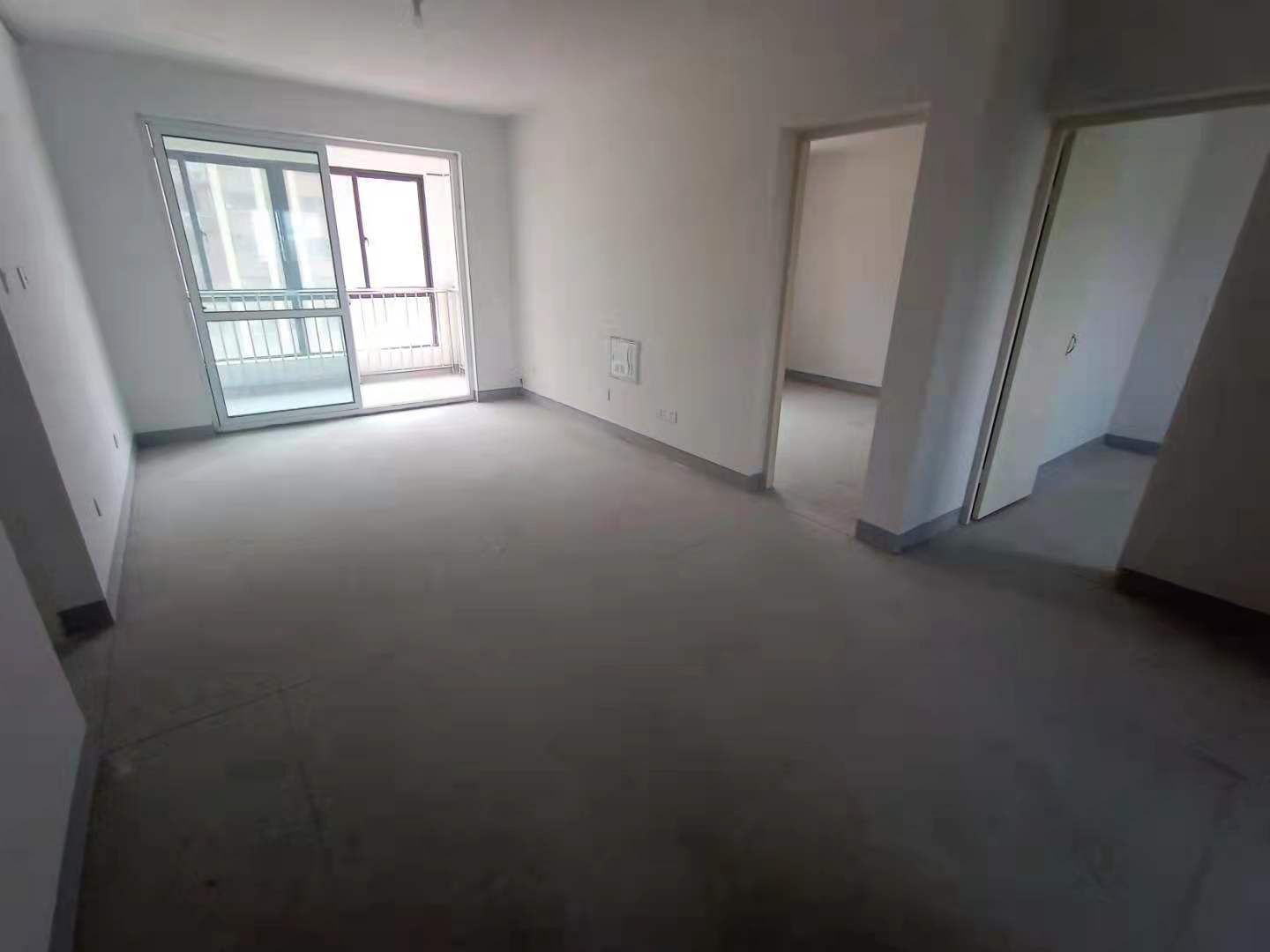 光明嘉苑 3室2厅1卫 110m&sup2;