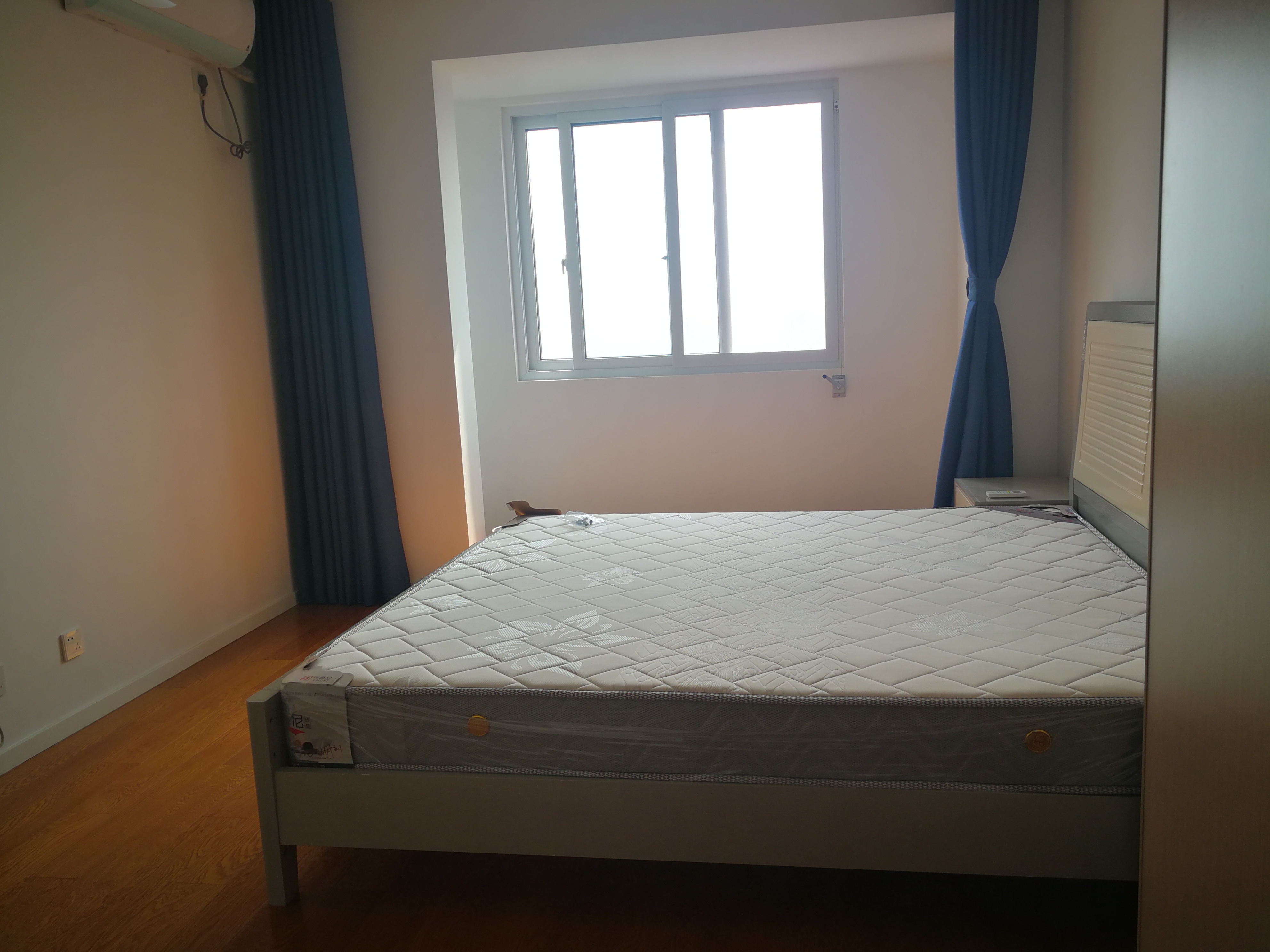 景瑞御府 4室2厅2卫 148m&sup2;