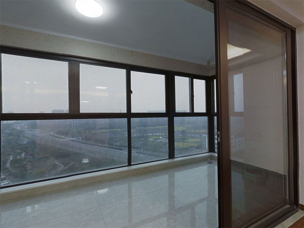 雍华府 3室2厅1卫 118m&sup2;