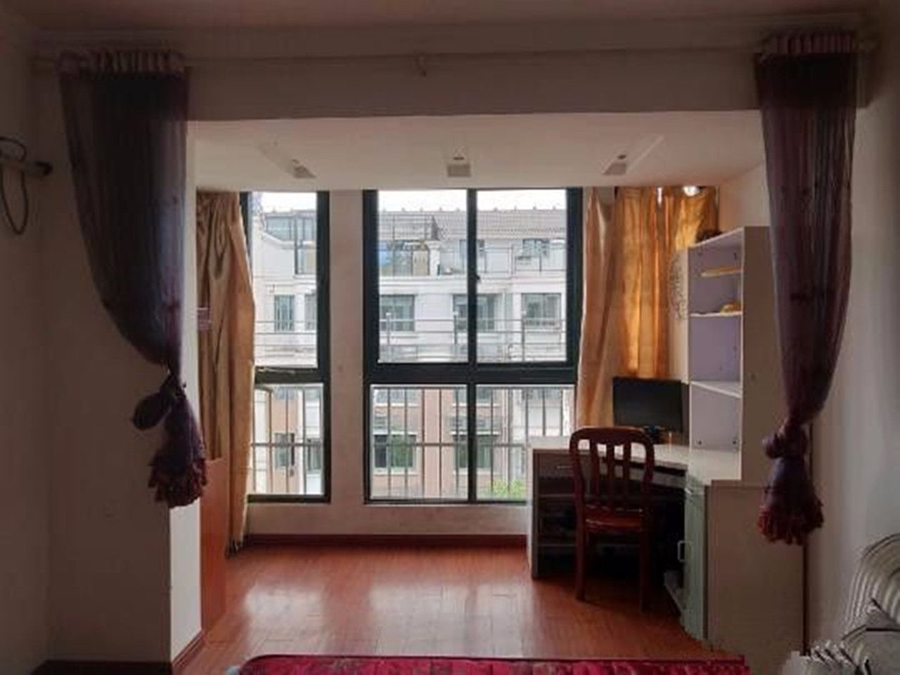 星宇花园 2室1厅1卫 83m&sup2;