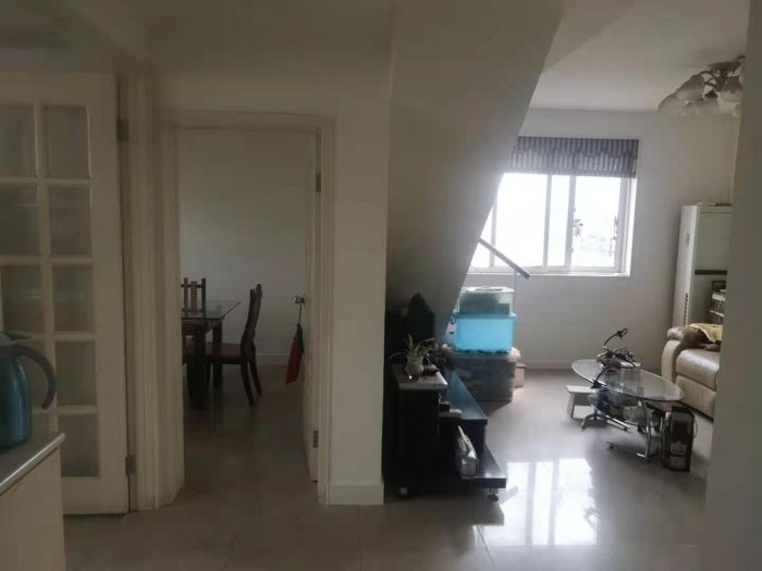 新建路新村（新建花苑） 5室2厅2卫 138m&sup2;