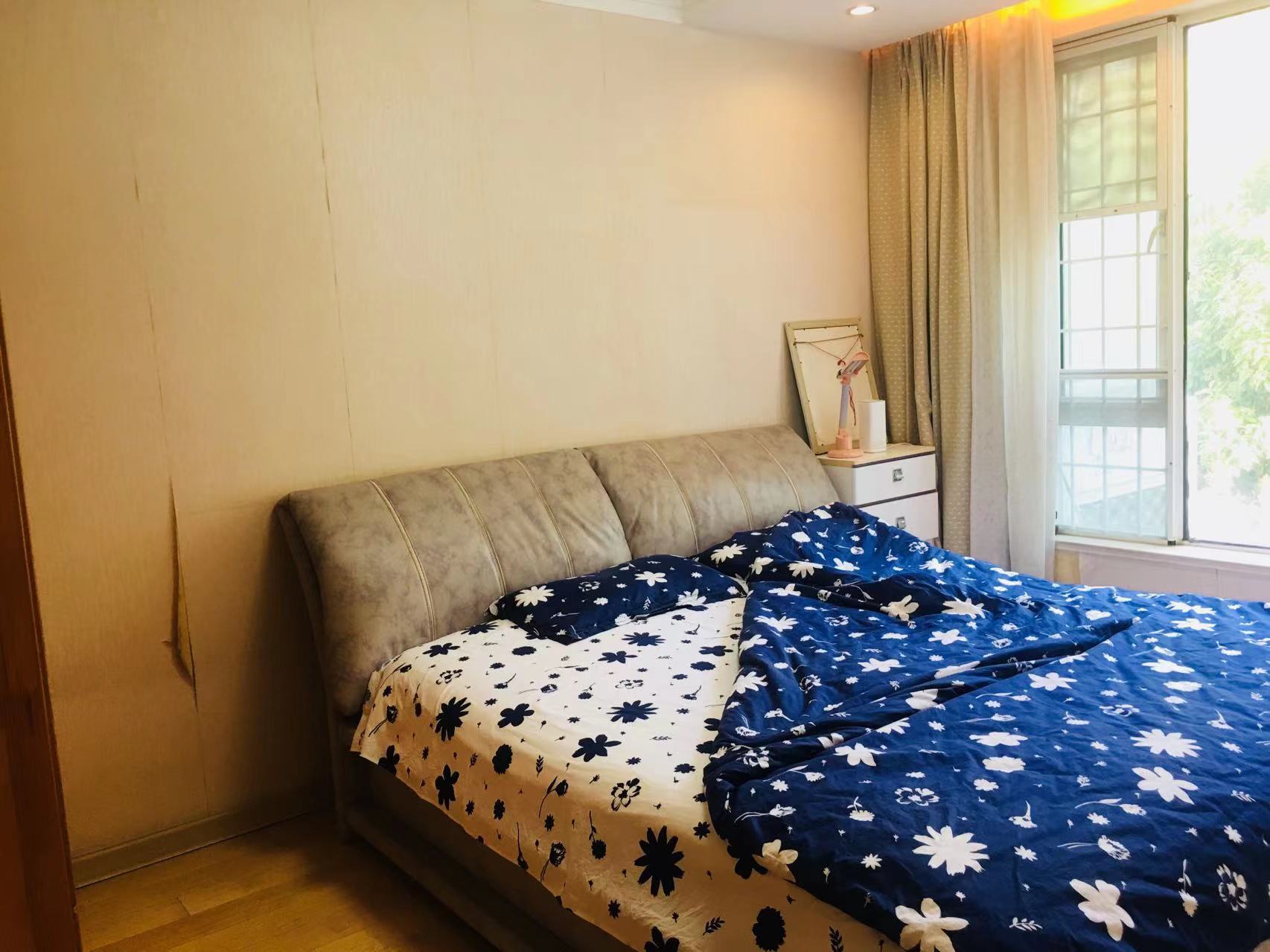 天安花园 4室2厅2卫 265.00m&sup2;