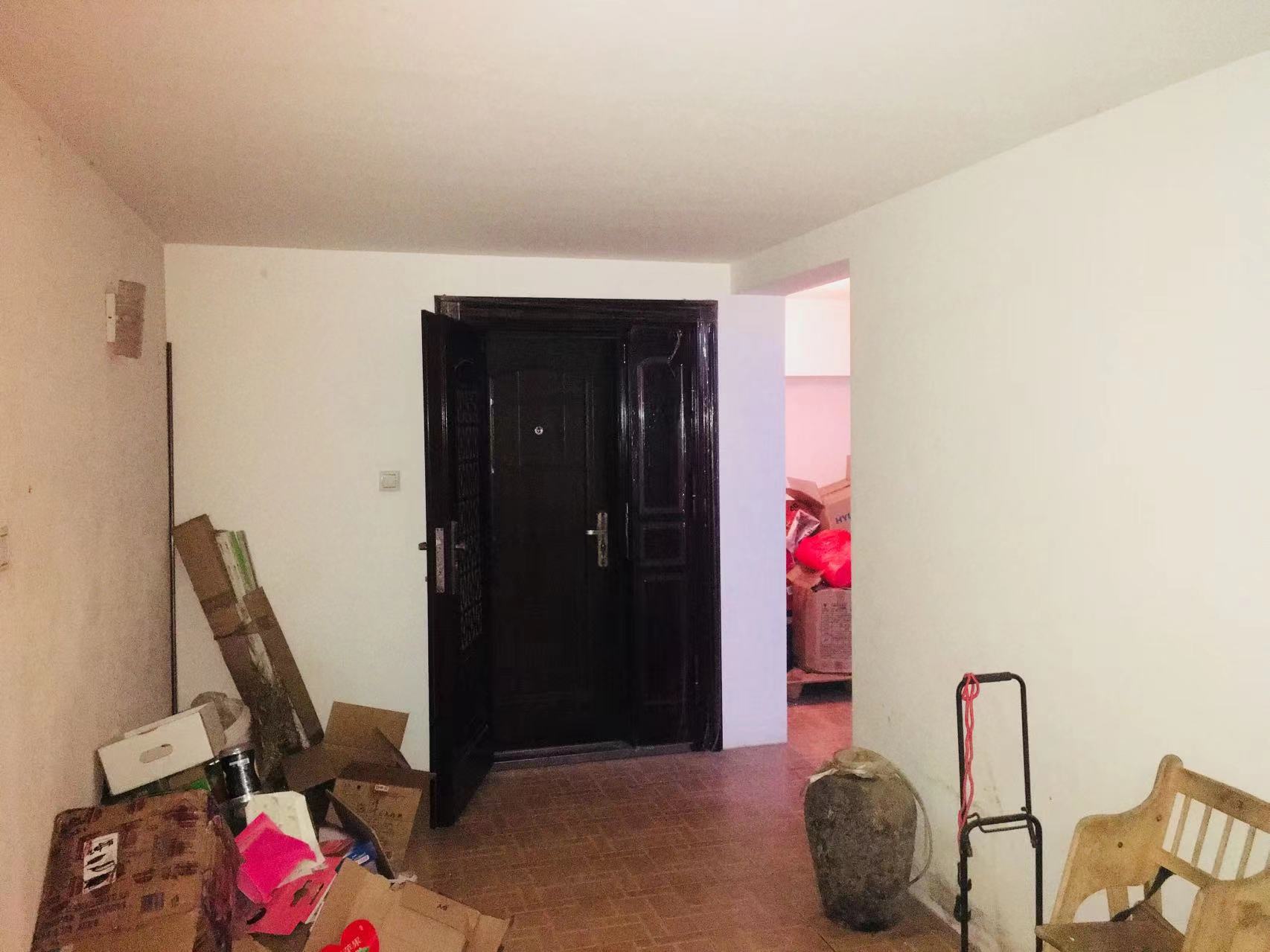 天安花园 4室2厅2卫 265.00m&sup2;
