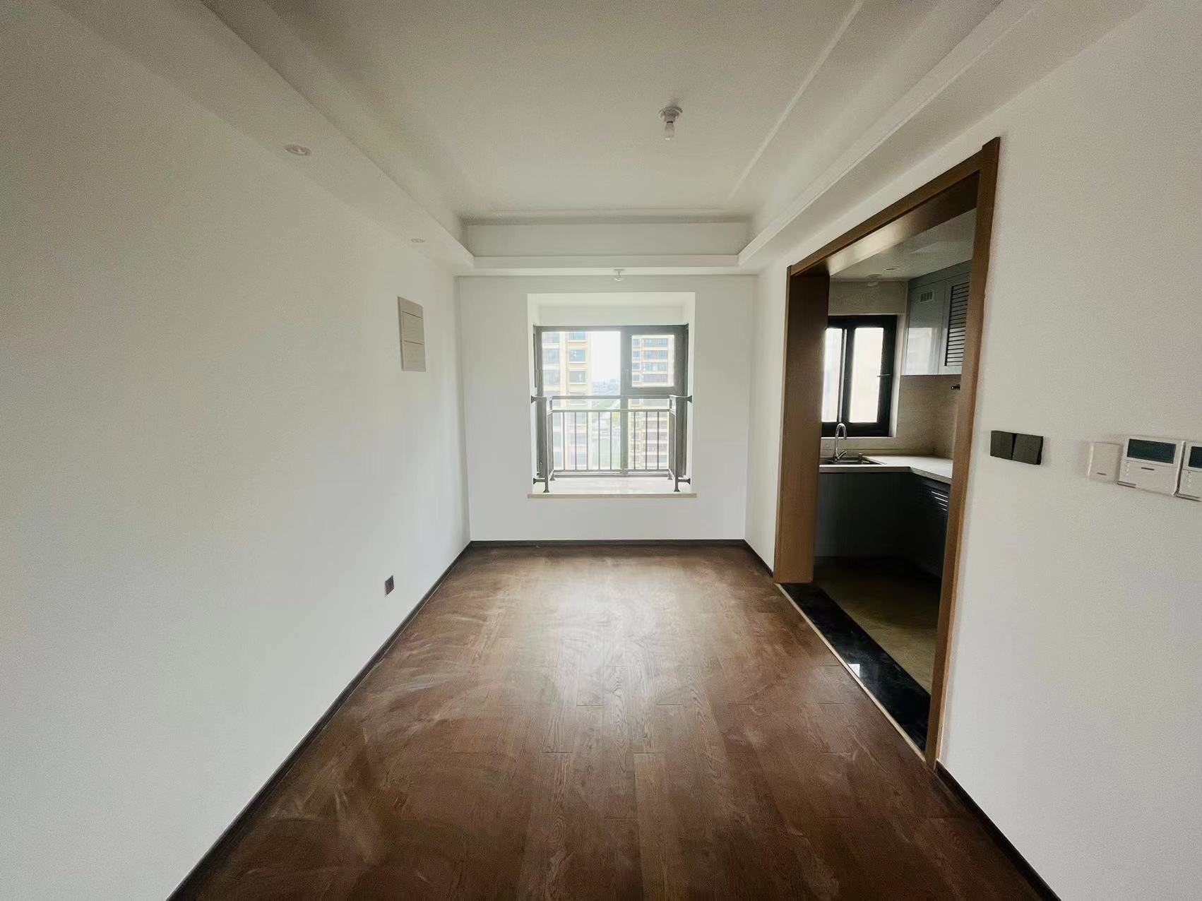 春风南岸东园 4室2厅2卫 136m²