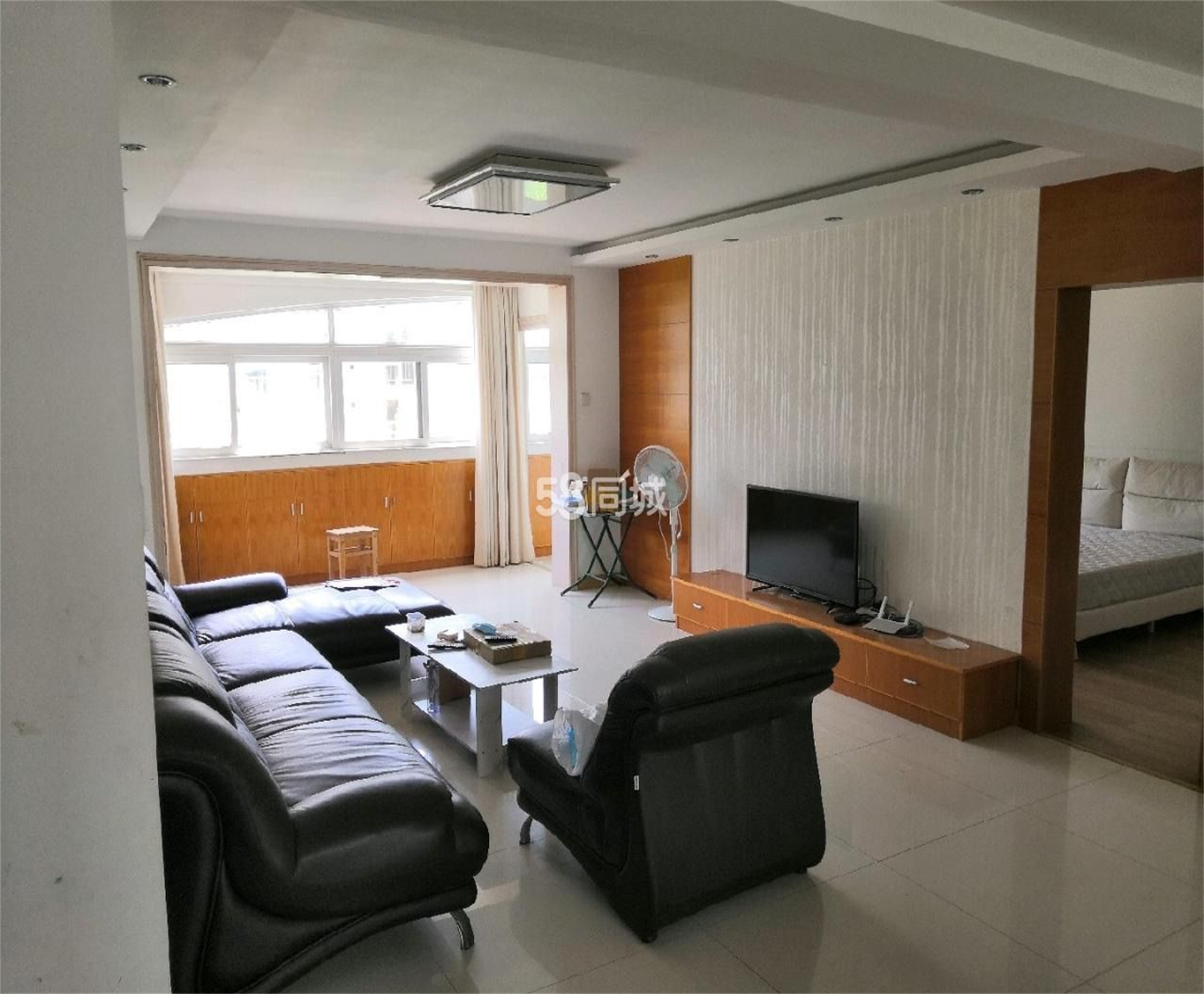 春晖花园 3室2厅2卫 136.91m&sup2;