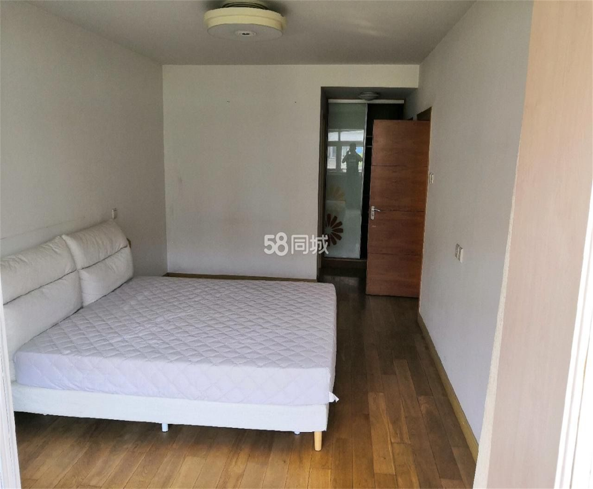 春晖花园 3室2厅2卫 136.91m&sup2;