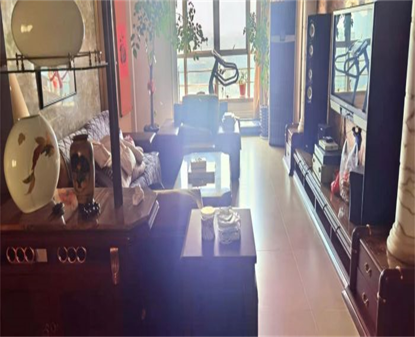 王府大厦 4室1厅1卫 200m&sup2;
