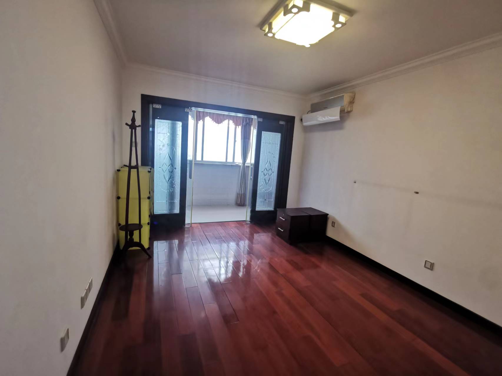 五山花苑 3室2厅1卫 139.00m&sup2;