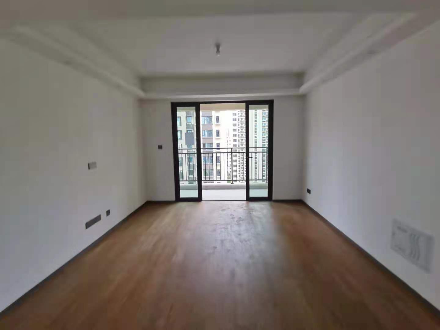 春风南岸东园 3室2厅2卫 123m&sup2;