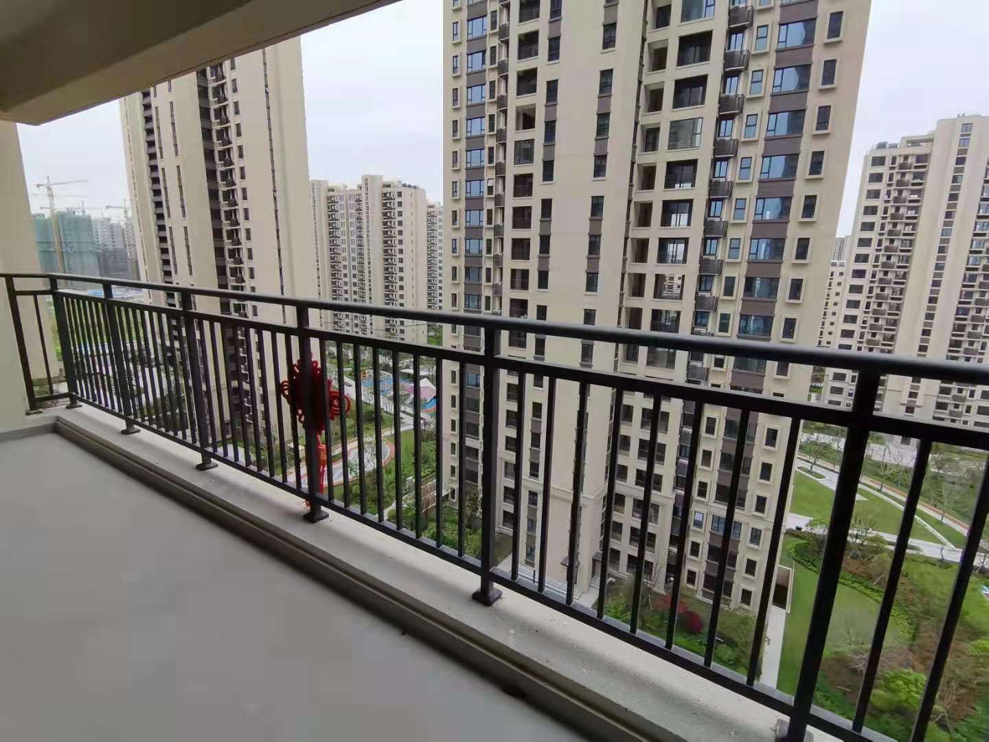 春风南岸东园 3室2厅2卫 123m&sup2;