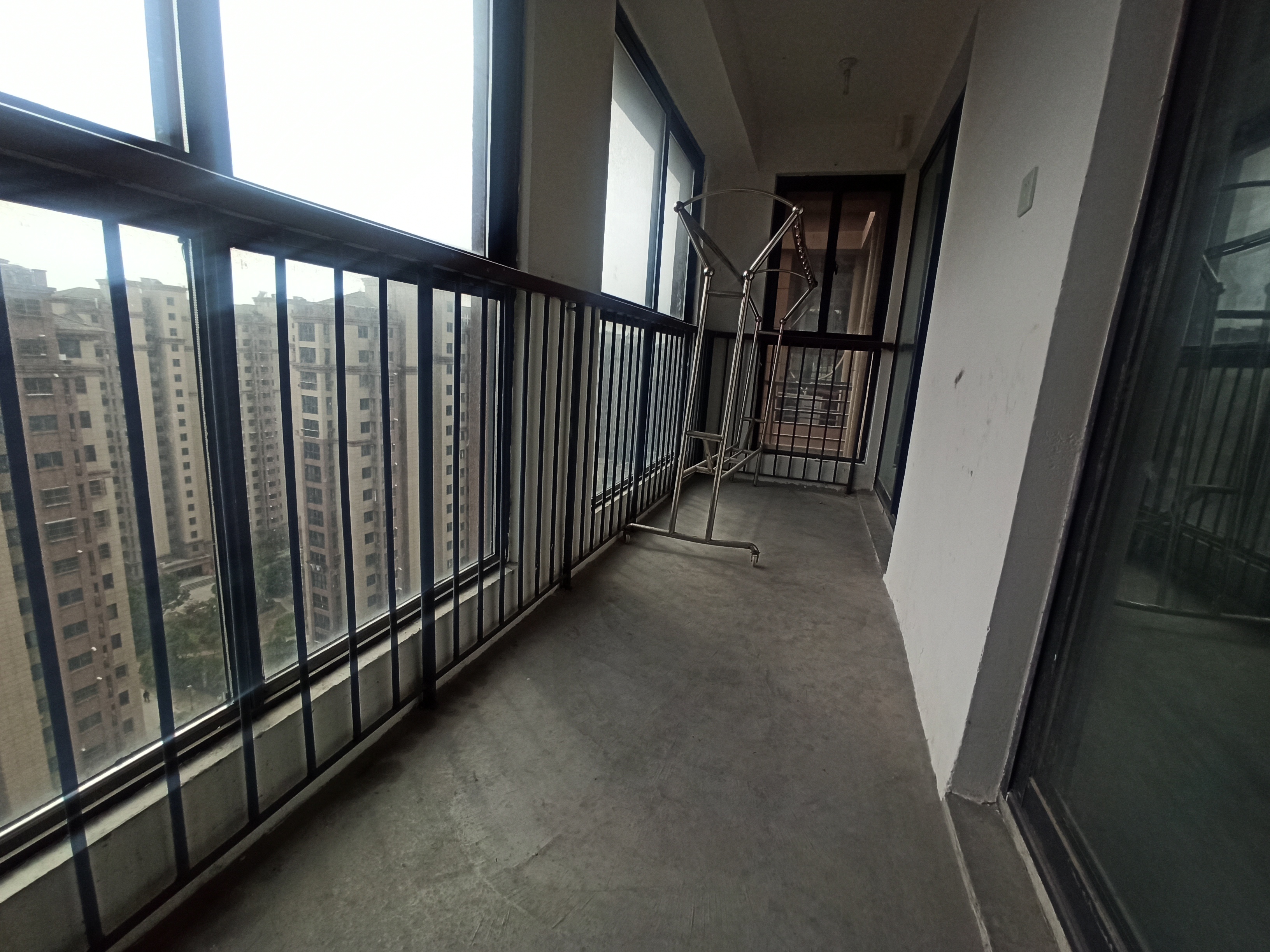 龙田花苑二期 2室2厅1卫 70m&sup2;
