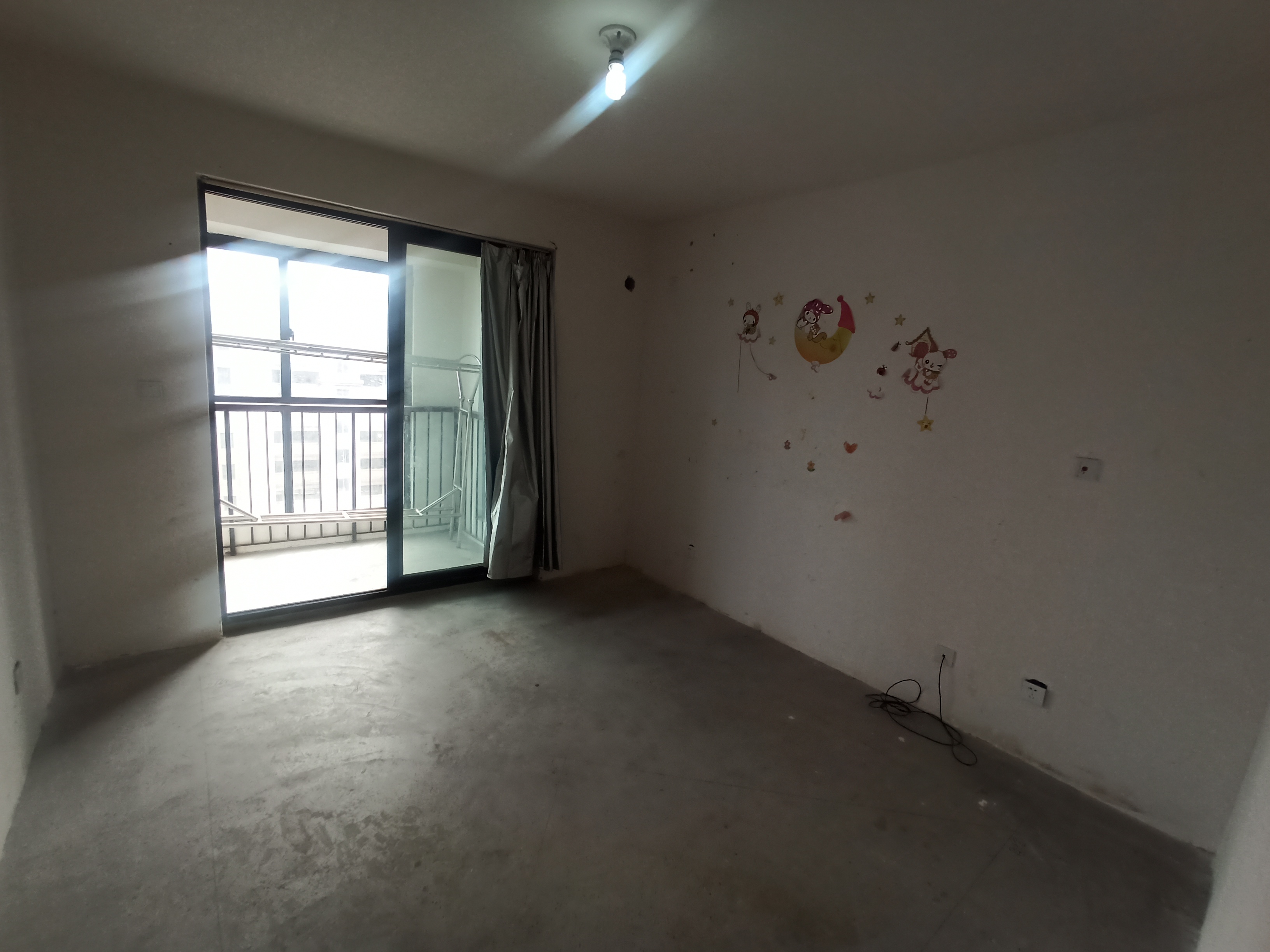 龙田花苑二期 2室2厅1卫 70m&sup2;