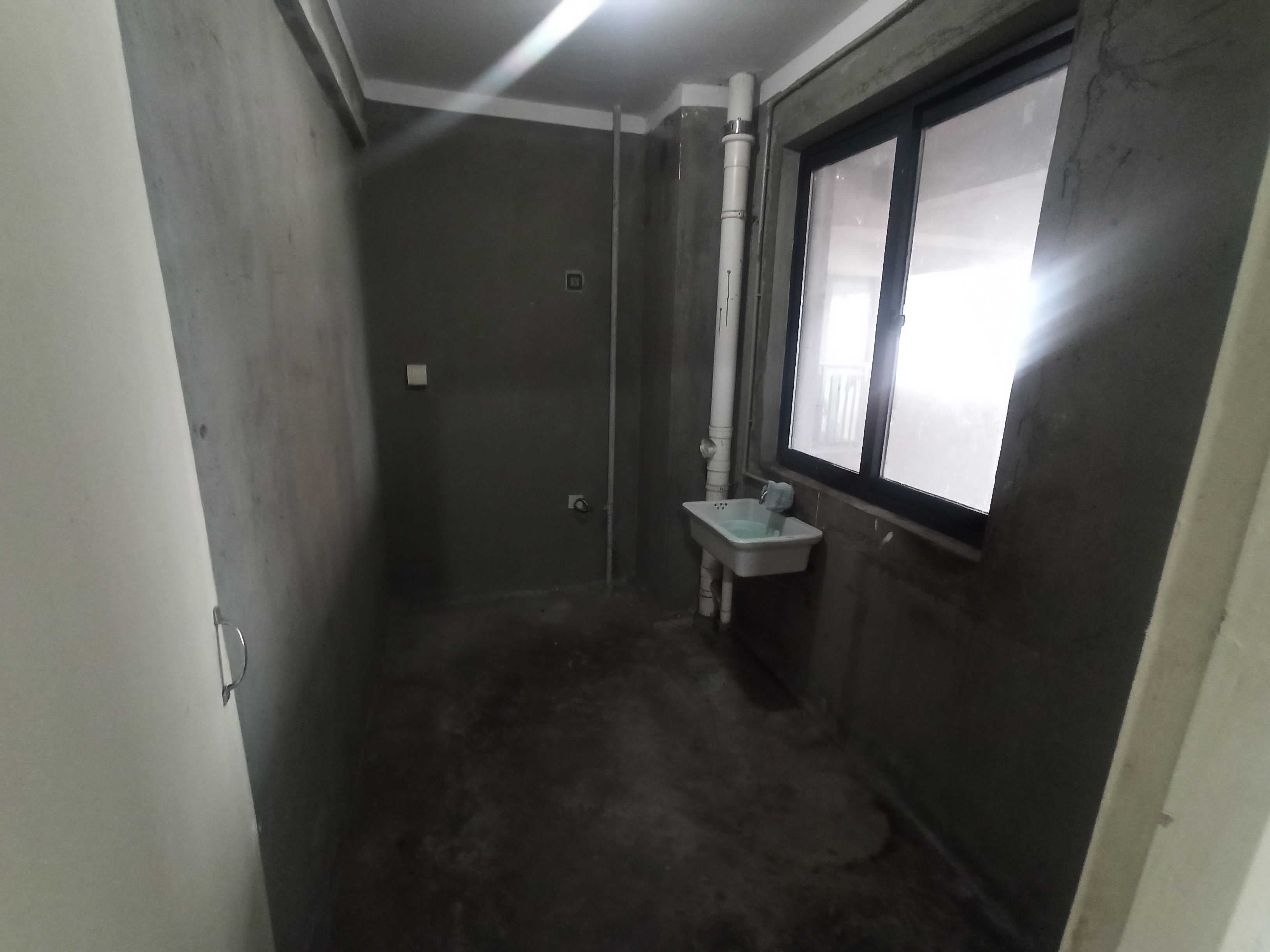 龙田花苑二期 2室2厅1卫 70m&sup2;