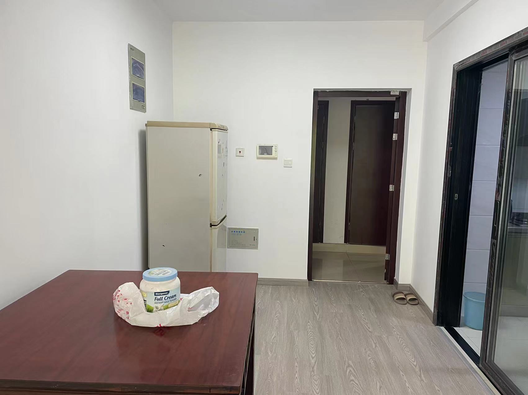 万濠星城 2室2厅1卫 90m&sup2;