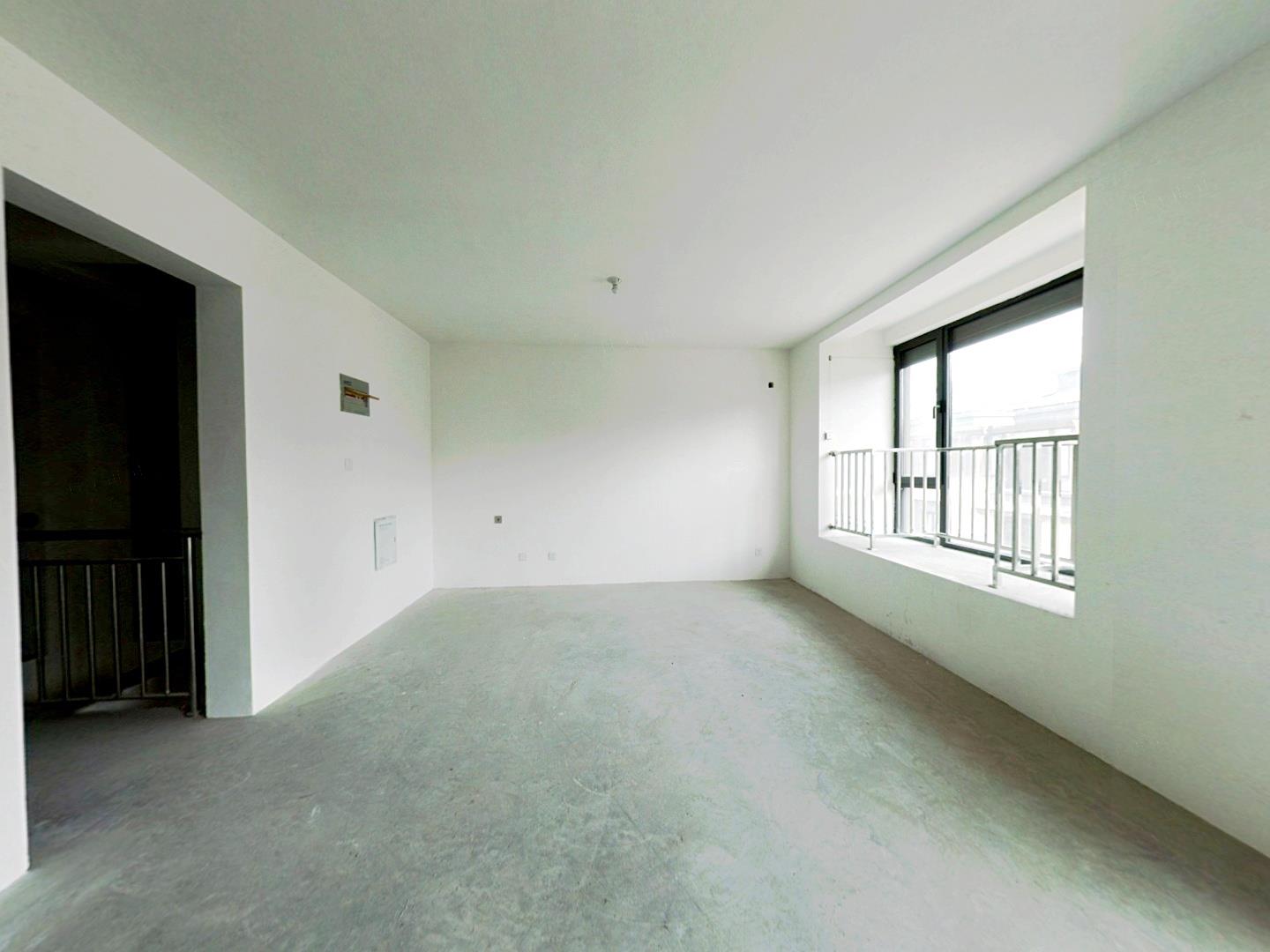 远创紫樾台 4室3厅3卫 194.83m&sup2;