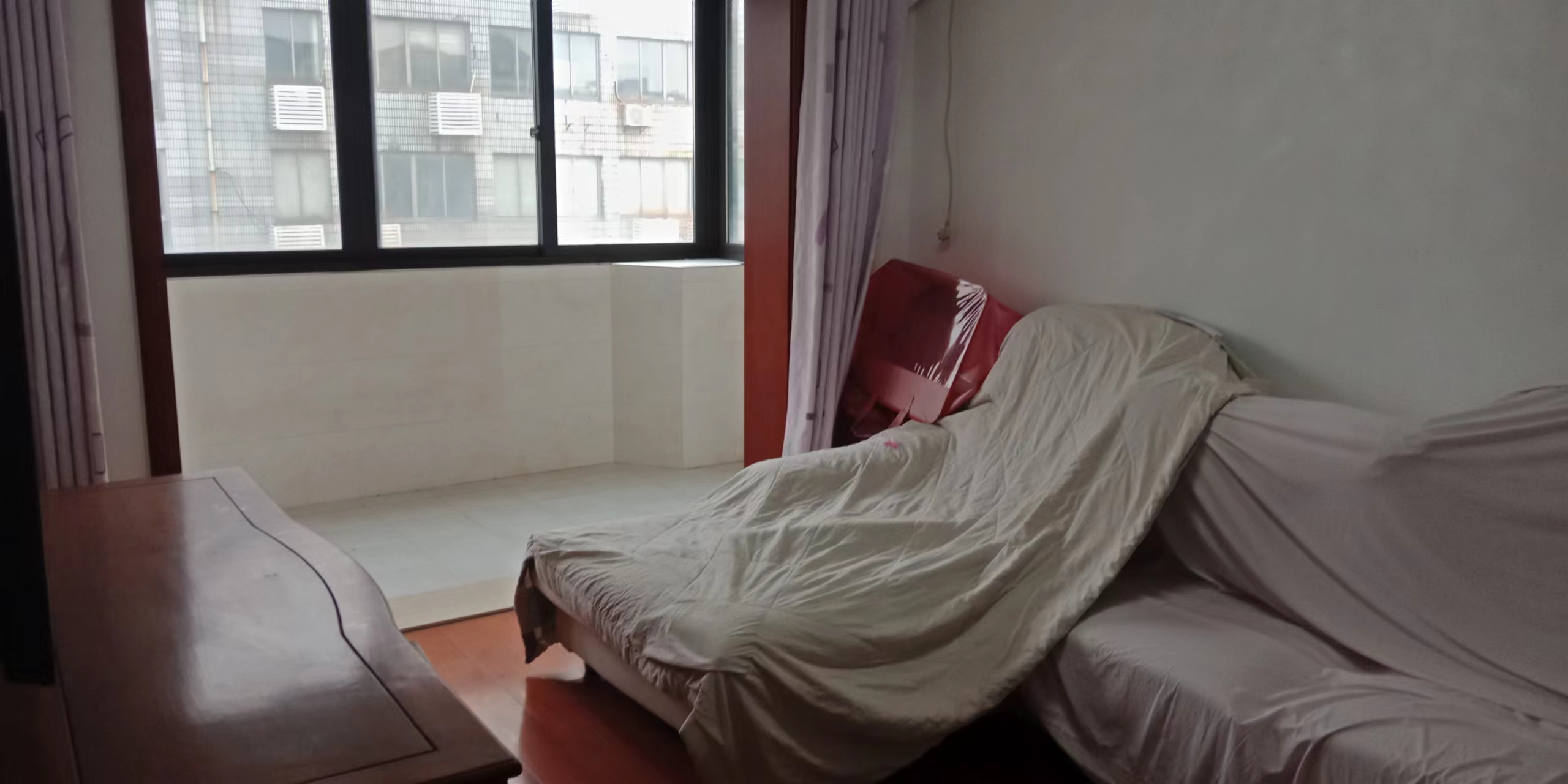 华威园 3室1厅1卫 88m&sup2;