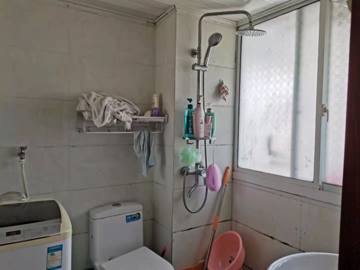 板桥东村 1室1厅1卫 48m&sup2;