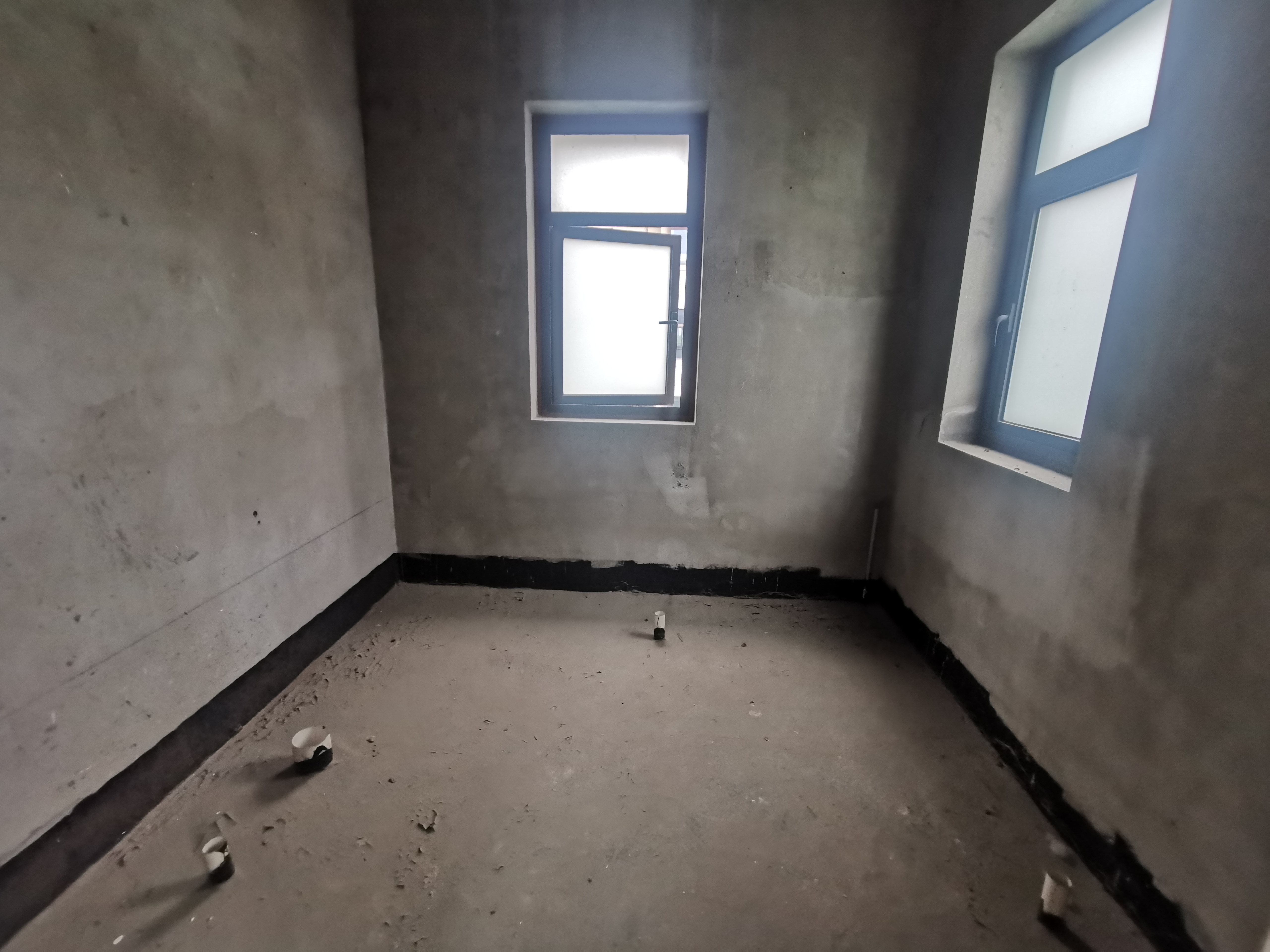 金河名人世家 4室2厅2卫 270.00m&sup2;