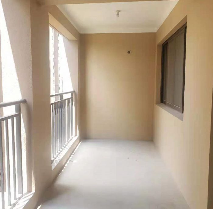 华强城 3室2厅2卫 128m&sup2;