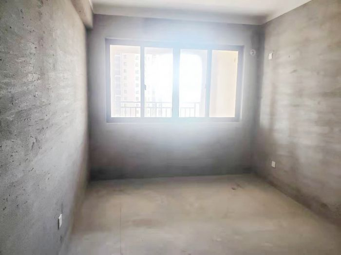 华强城 3室2厅2卫 128m&sup2;