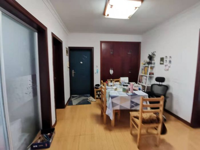 德民花苑 3室1厅1卫 98m²