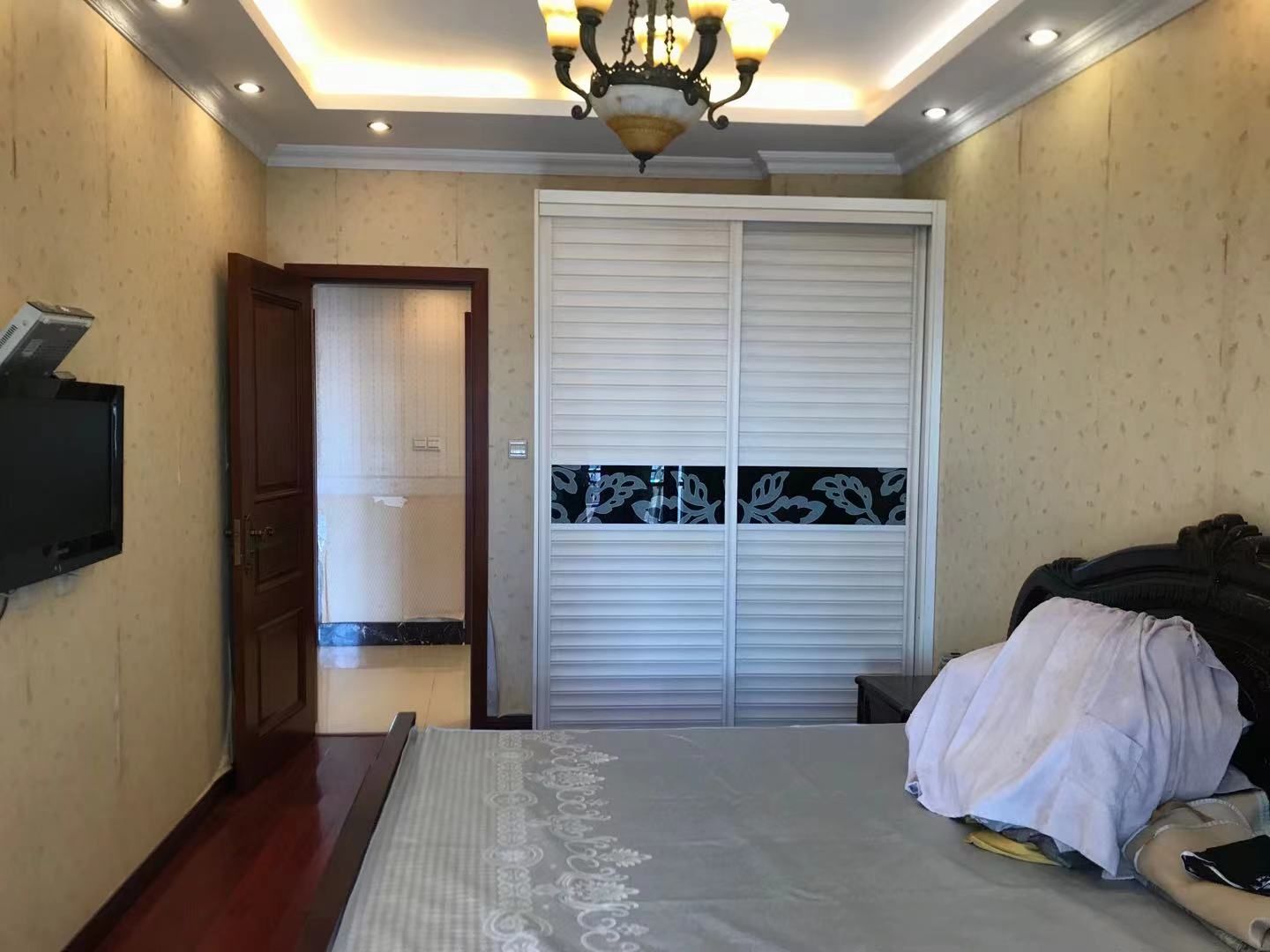 濠河名邸 3室2厅1卫 163m&sup2;