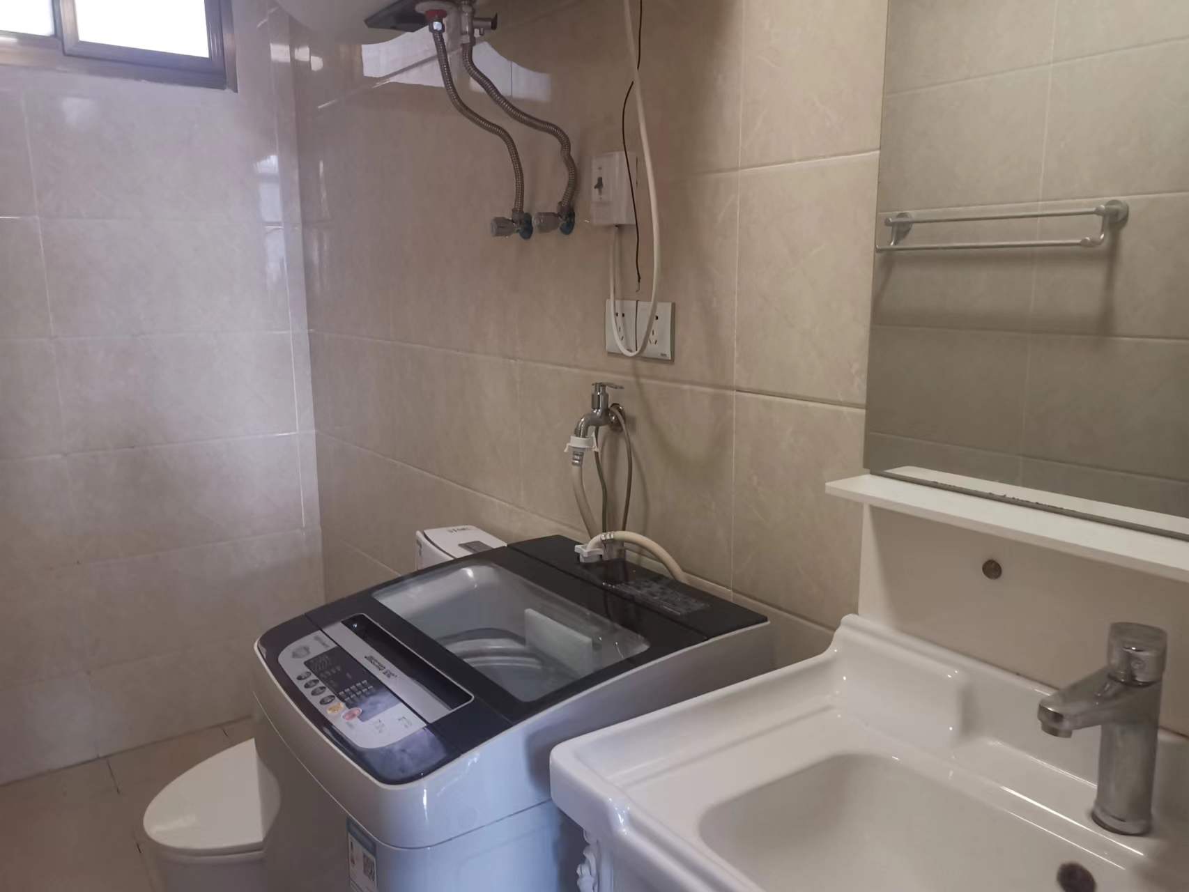 中房海梦城 1室1厅1卫 40m&sup2;