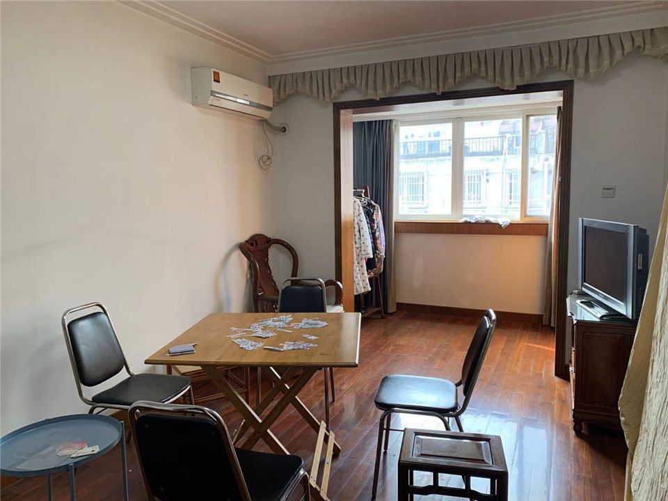 学田北苑 5室2厅3卫 220.00m&sup2;