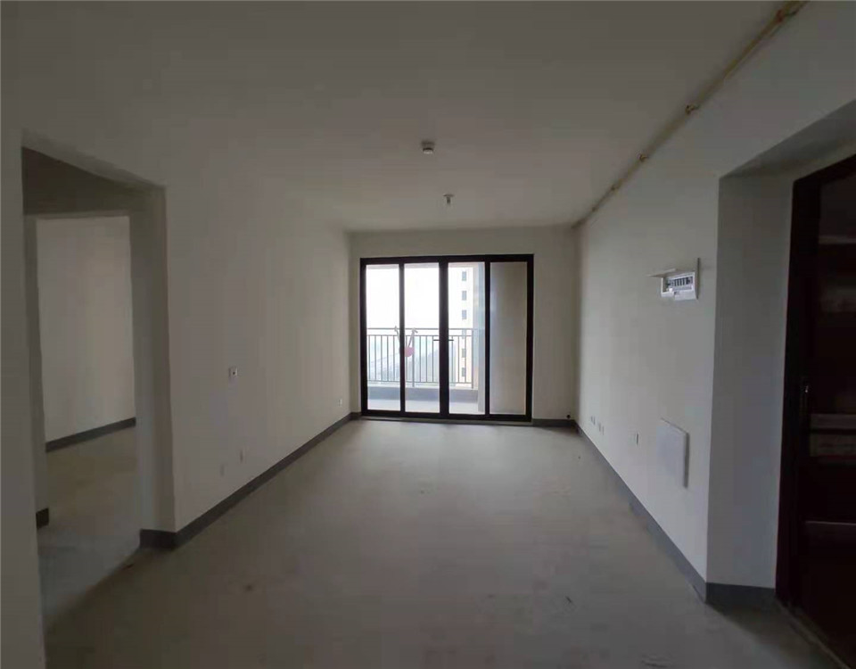 绿地新里城 3室1厅1卫 106m²