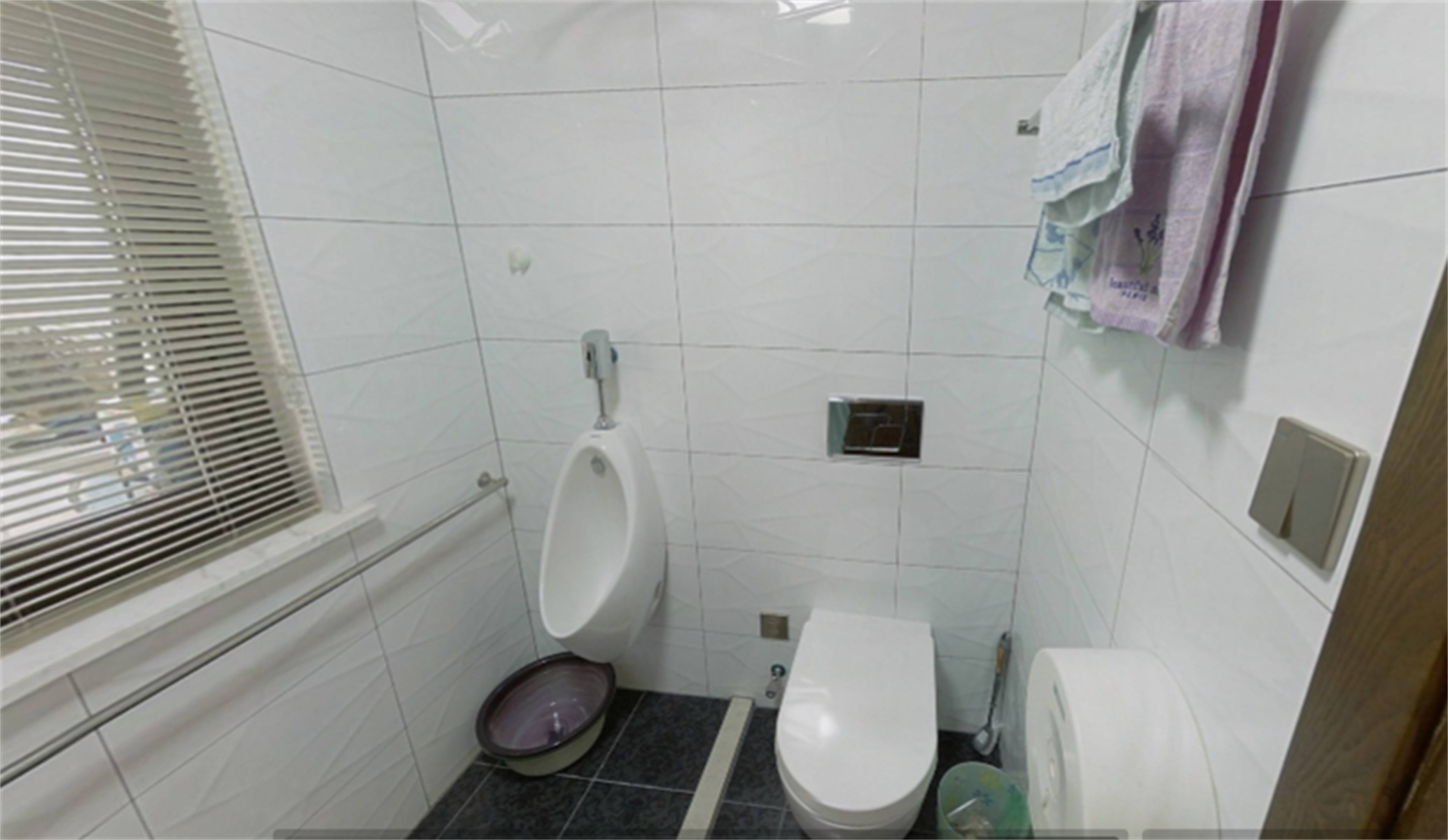 山景水岸 4室2厅3卫 232.00m&sup2;