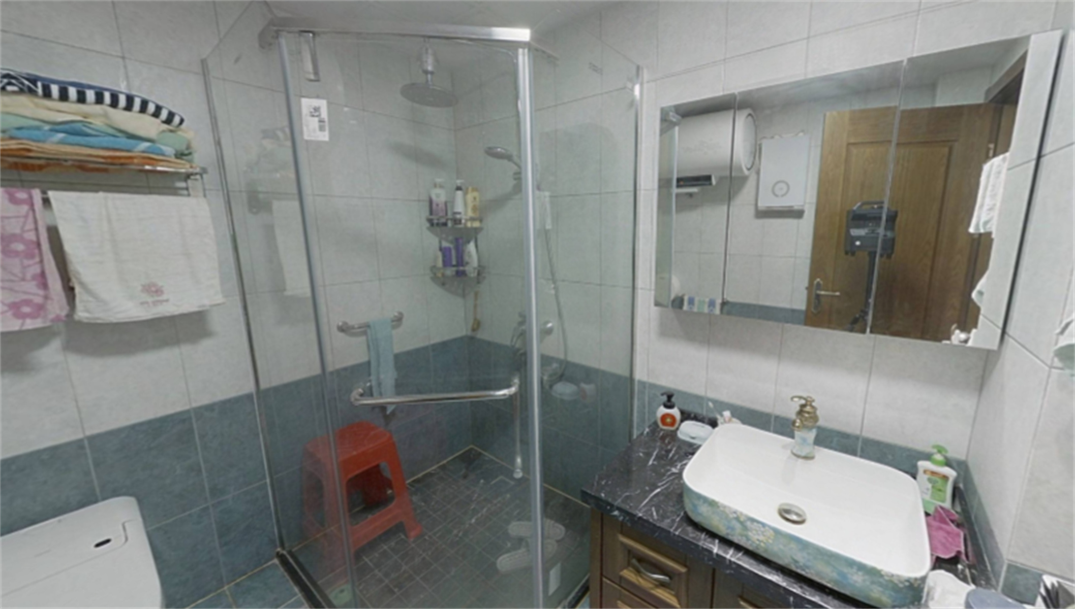 山景水岸 4室2厅3卫 232.00m&sup2;