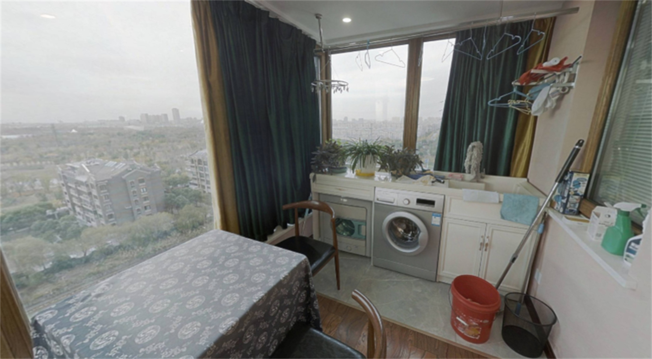 山景水岸 4室2厅3卫 232.00m&sup2;